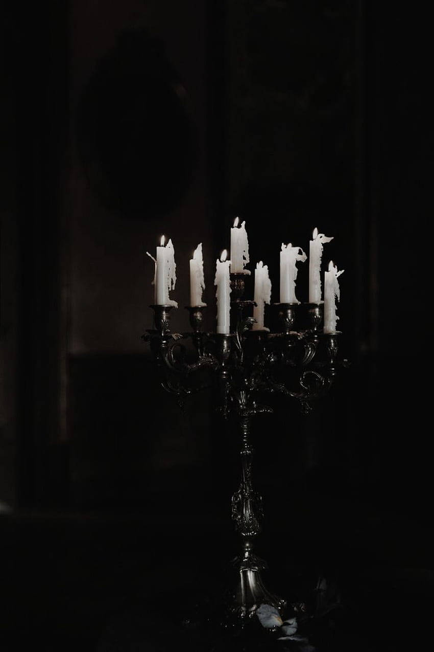 Abraza tu glamour gótico interior con un look atrevido y un encanto oscuro. Fondos de pantalla