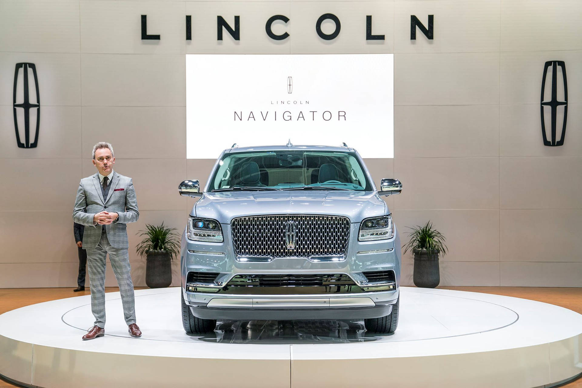 Acabado Azul Premium Lincoln Navigator