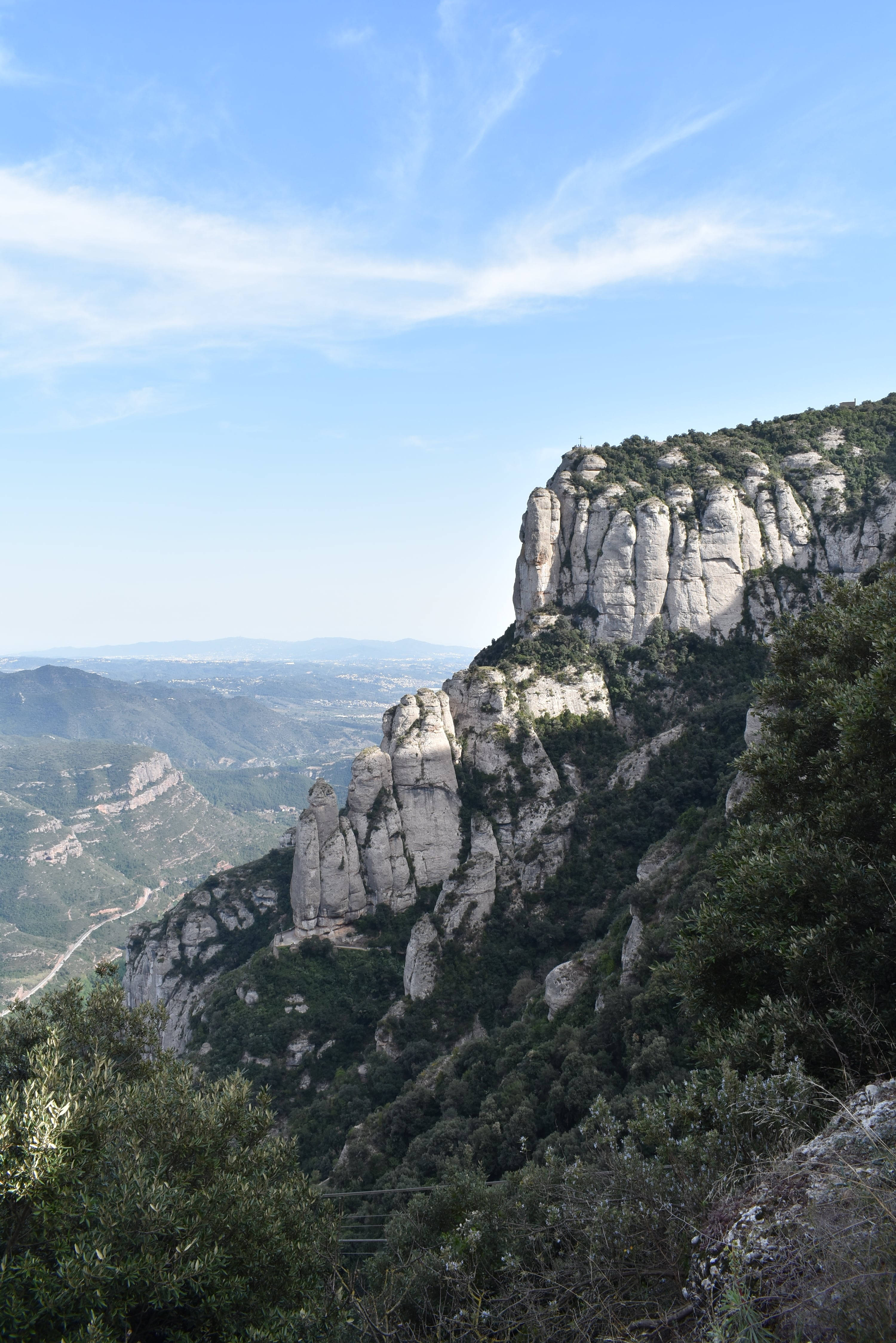 Acantilado de Montserrat Teléfono Fondos de pantalla