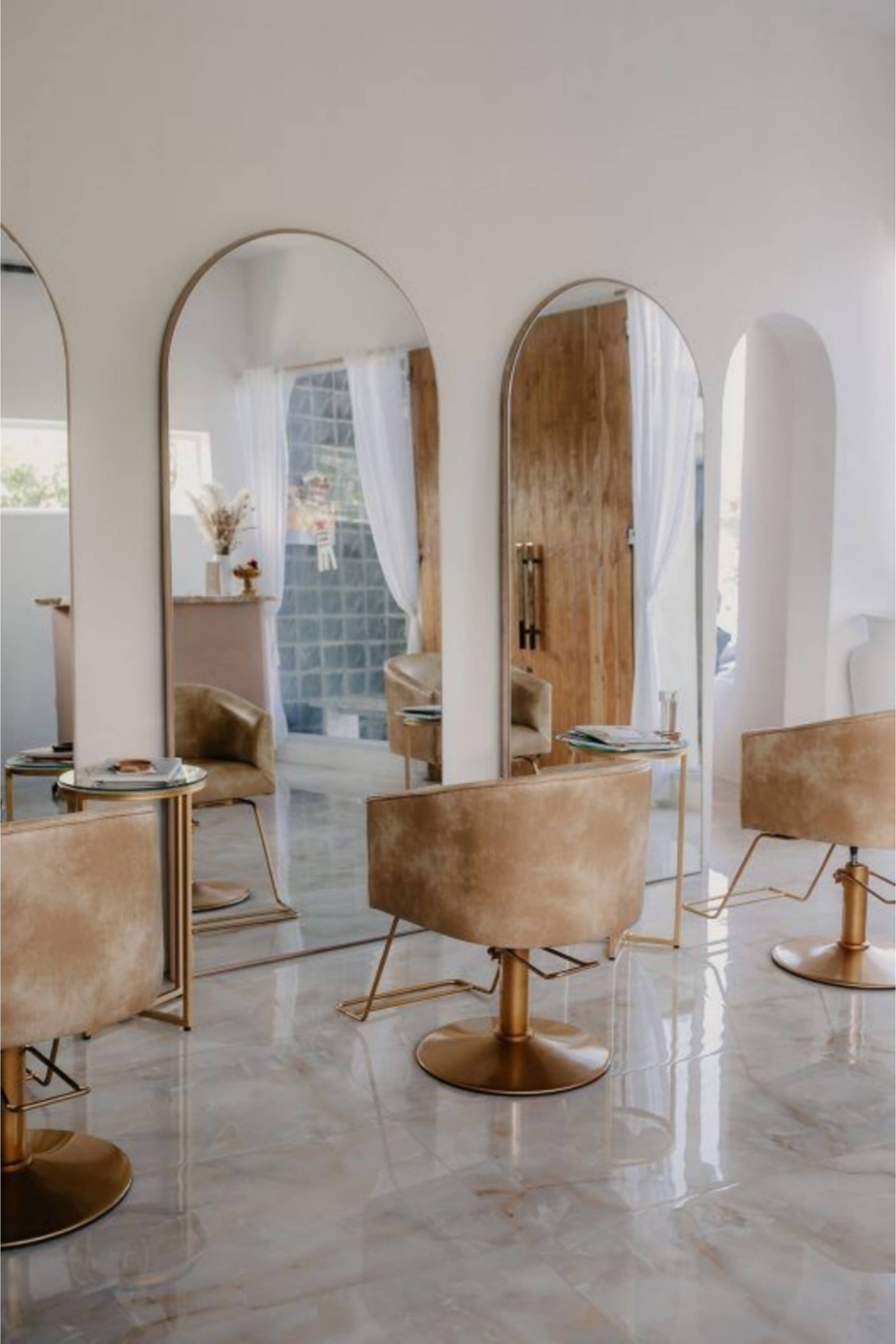 Acogedora Suite de Salón de Belleza en Bali Fondos de pantalla