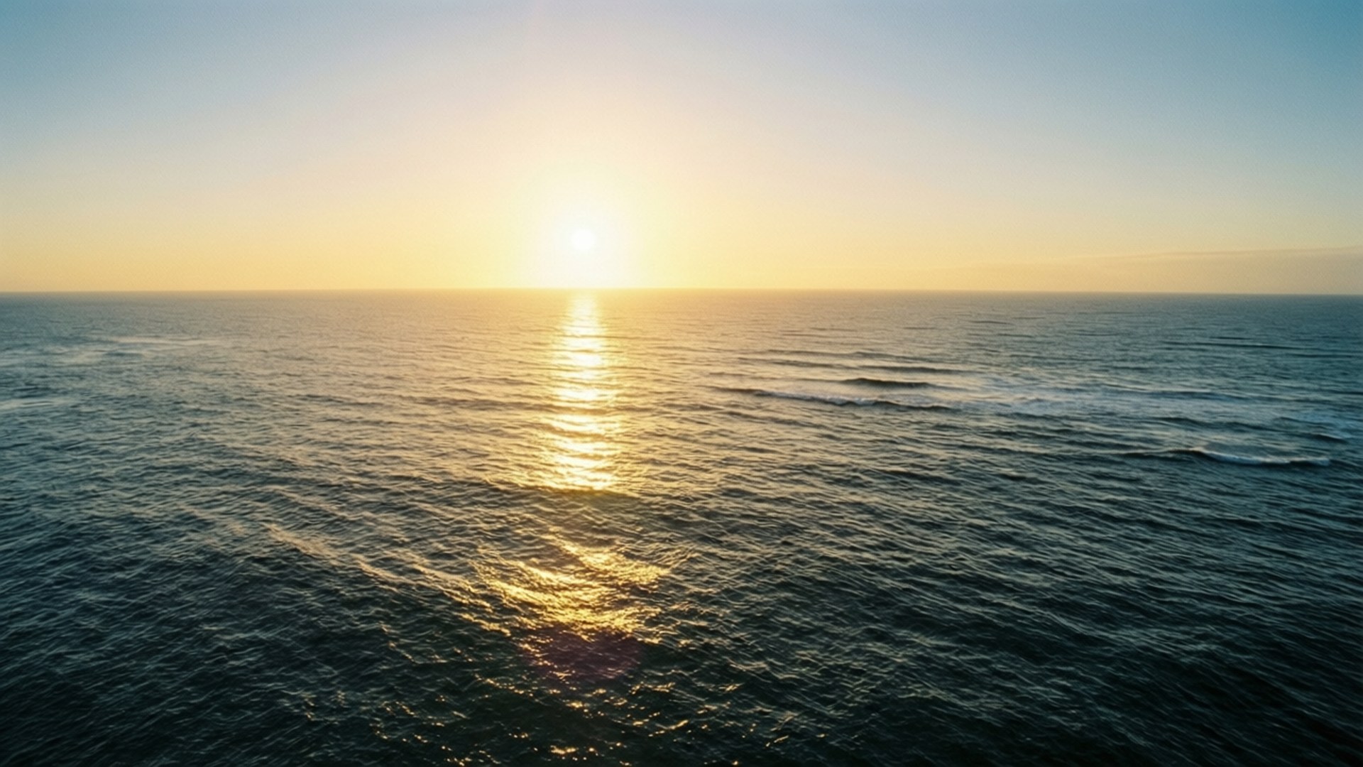Amanecer Dorado en el Océano Fondos de pantalla