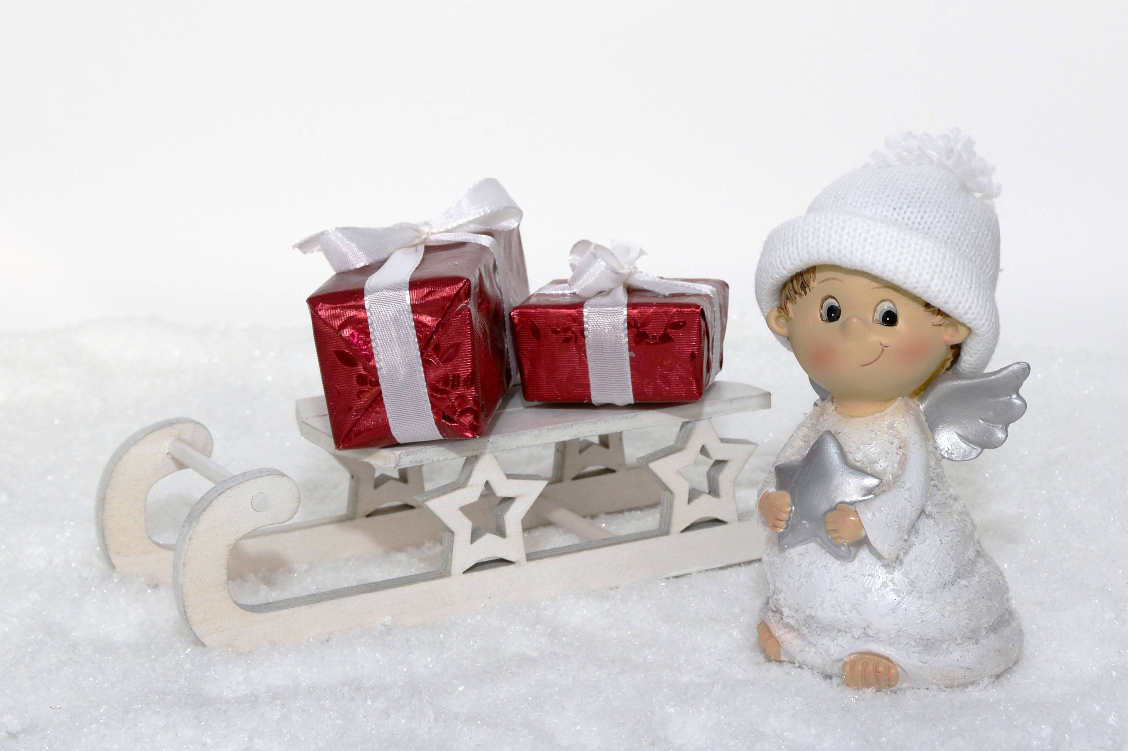 Ángel Navideño con Trineo de Regalos Fondos de pantalla