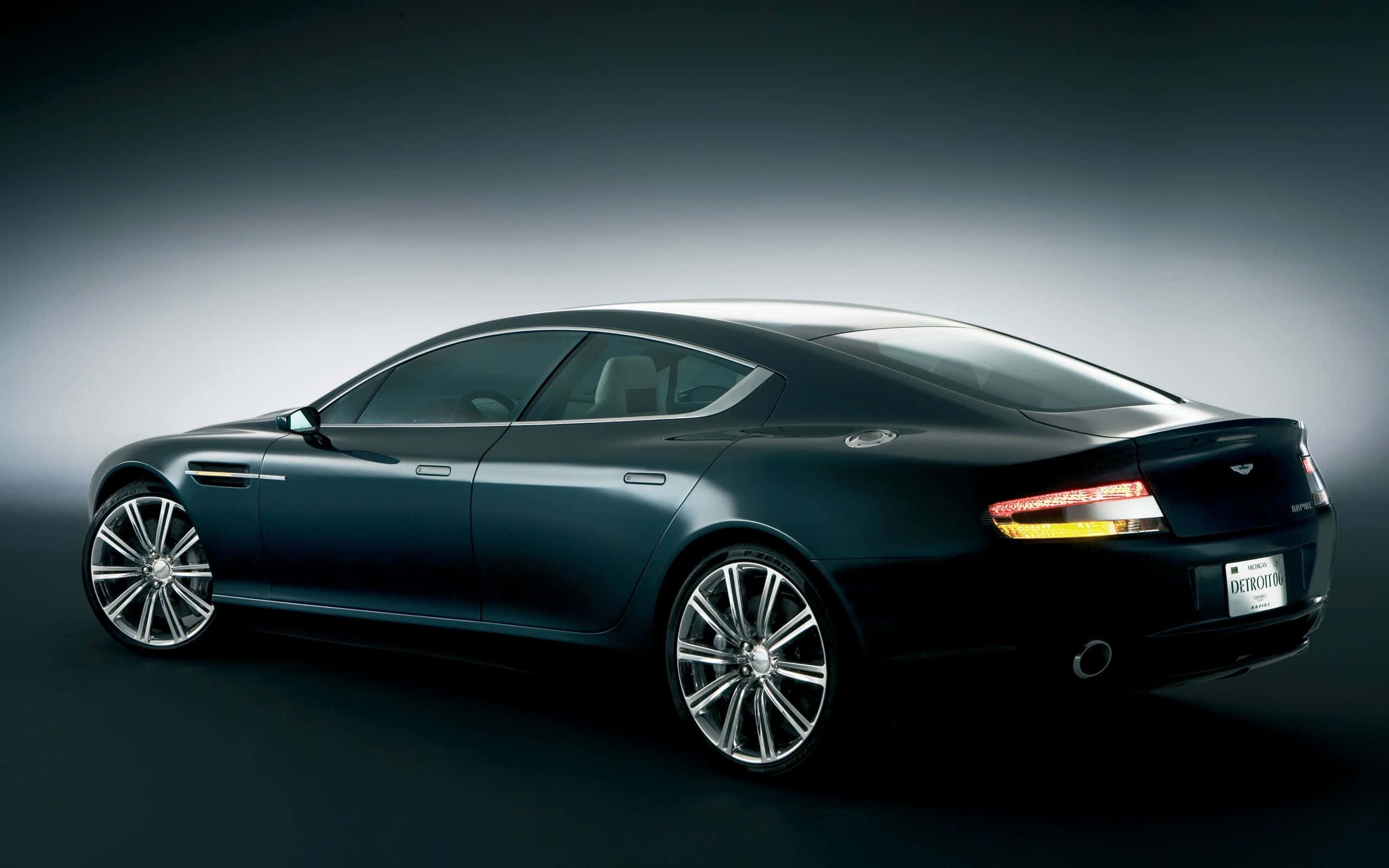 Aston Martin Rapide S - Lujo y Rendimiento Fondos de pantalla