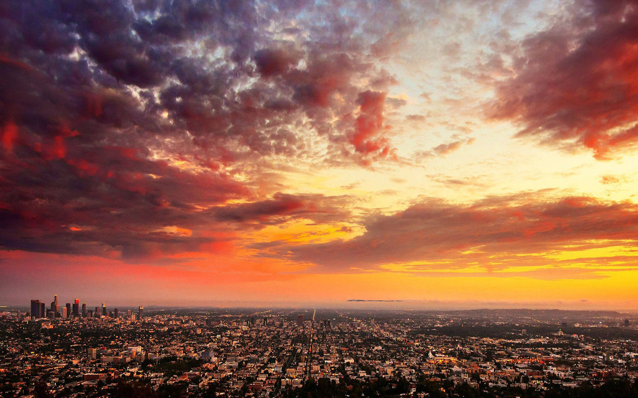 Atardecer nublado en Los Ángeles Fondos de pantalla