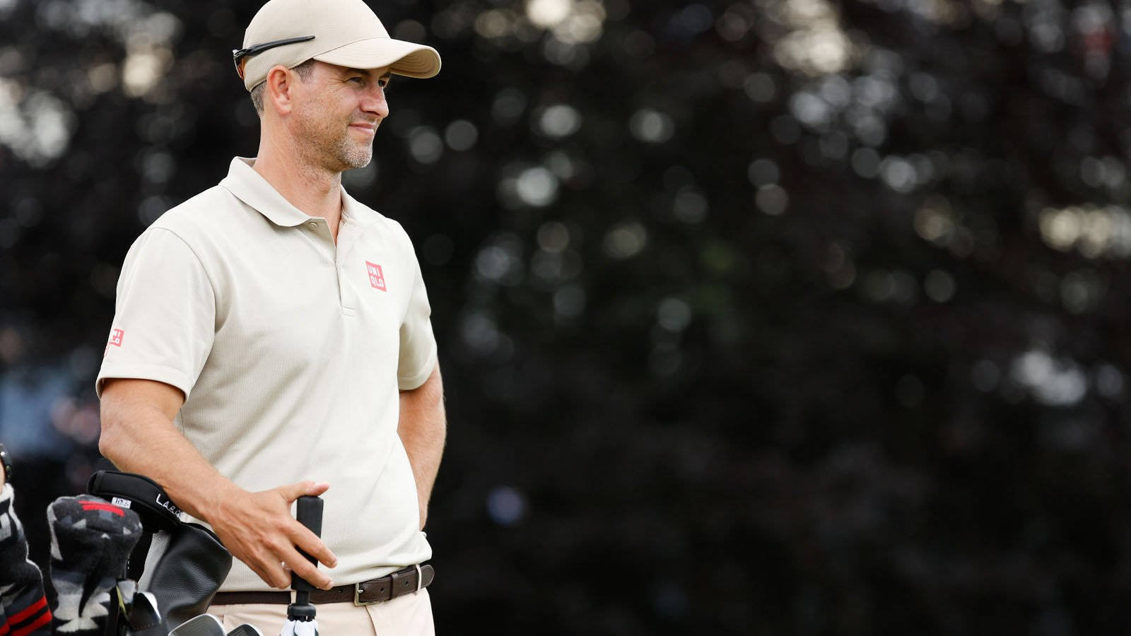 Atuendo beige de Adam Scott Fondos de pantalla