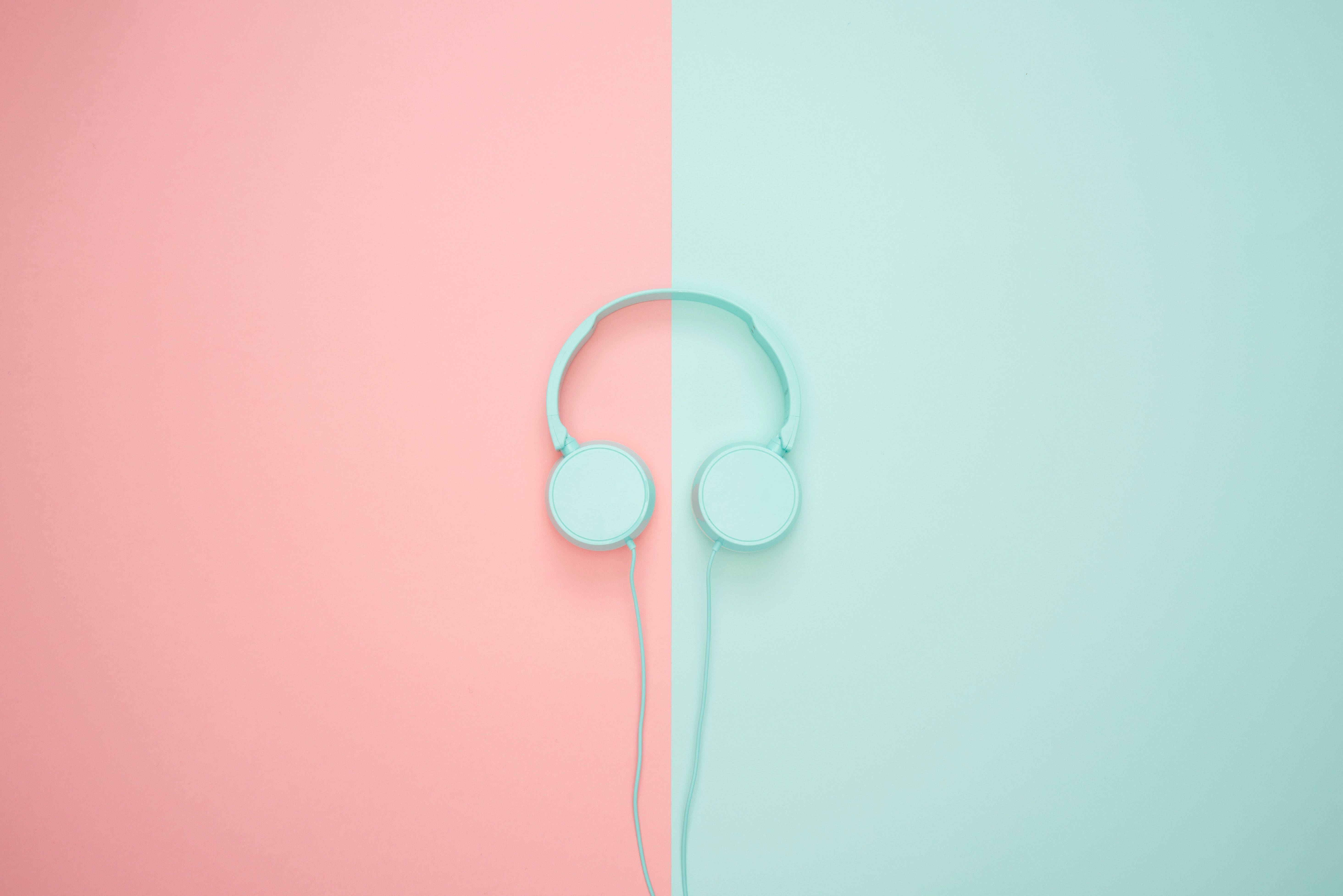 Auriculares pastel adorables Fondos de pantalla