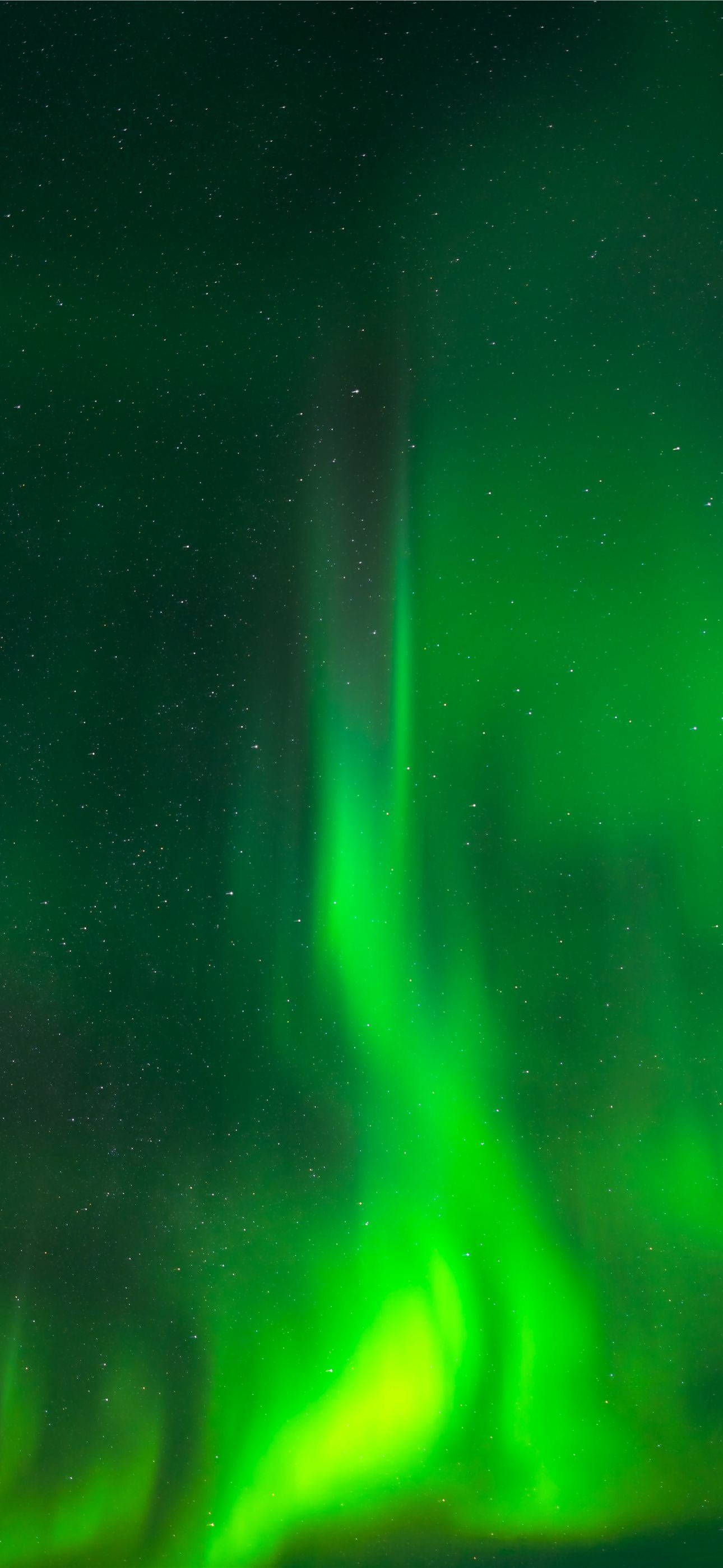Auroras boreales verdes y frescas Fondos de pantalla