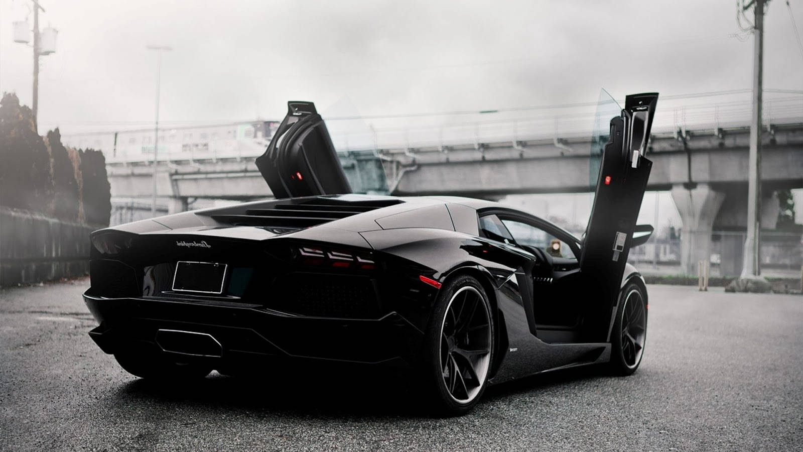Auto deportivo negro elegante Fondos de pantalla