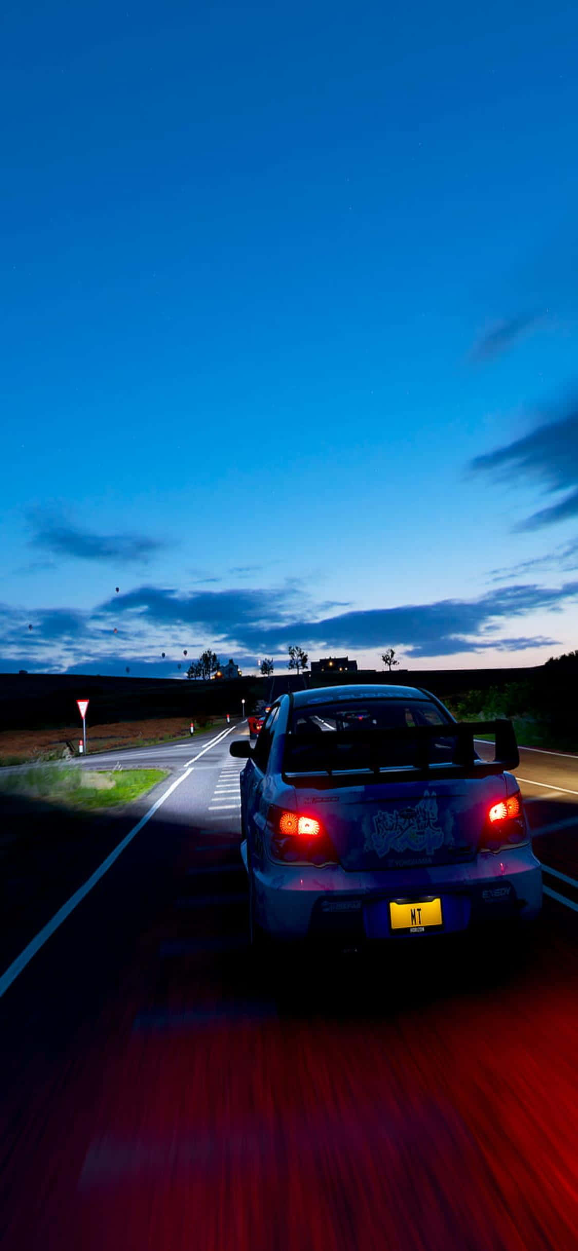 Avanza a toda velocidad con iPhone Xs y Forza Horizon 4 Fondos de pantalla
