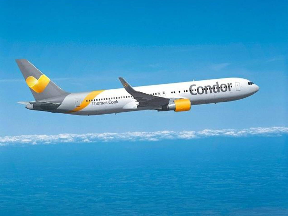 Avión de Condor Airlines sobre el océano Fondos de pantalla