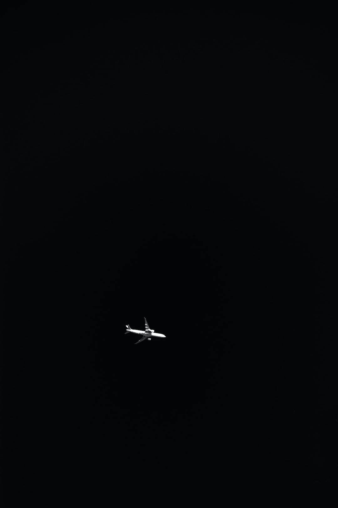 Avión Minimalista Blanco y Negro para Foto de Perfil Fondos de pantalla