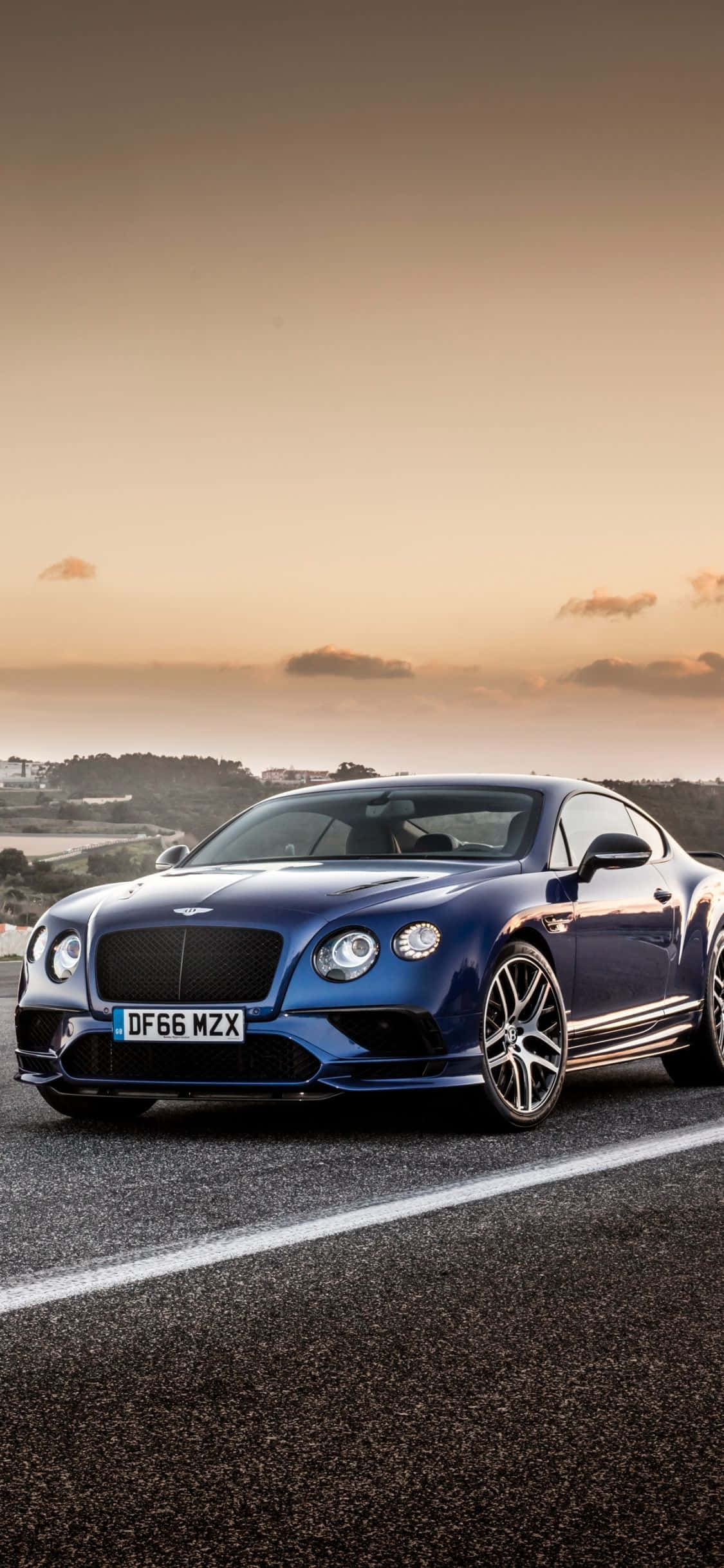 Bentley Azul Estacionado iPhone Fondos de pantalla