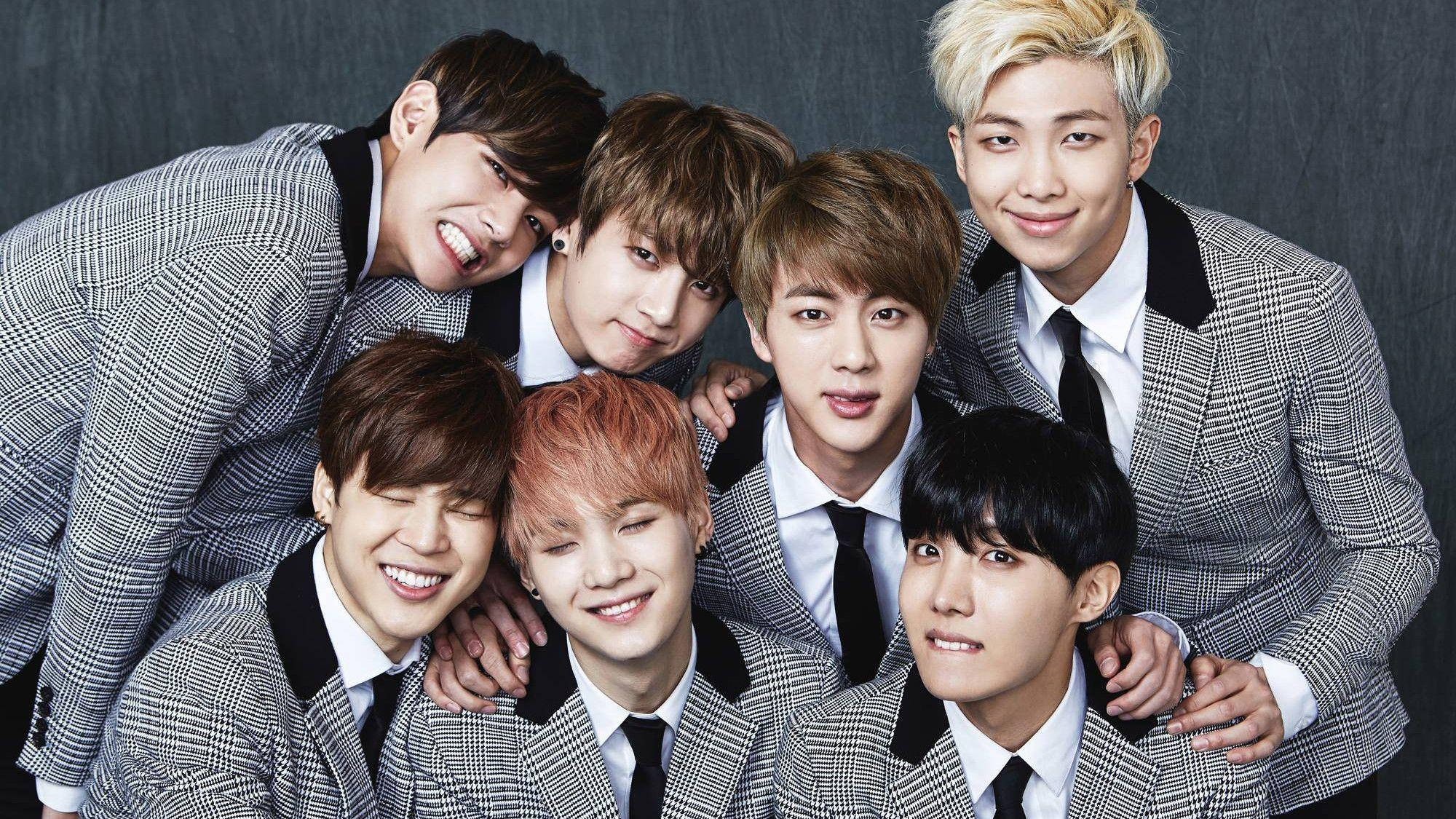 BTS lindos en uniformes escolares Fondos de pantalla