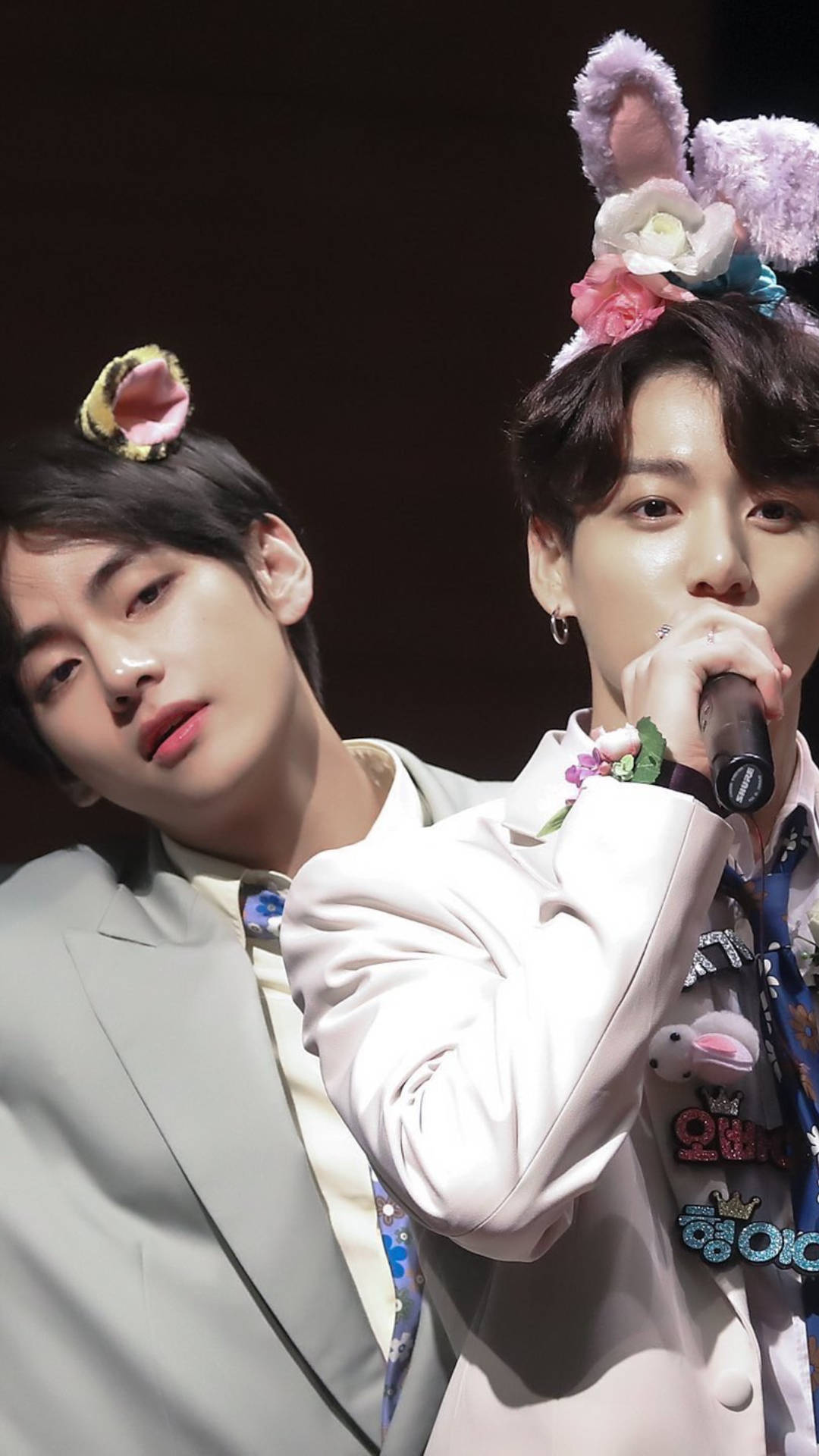 BTS V y Jungkook con diademas lindas Fondos de pantalla