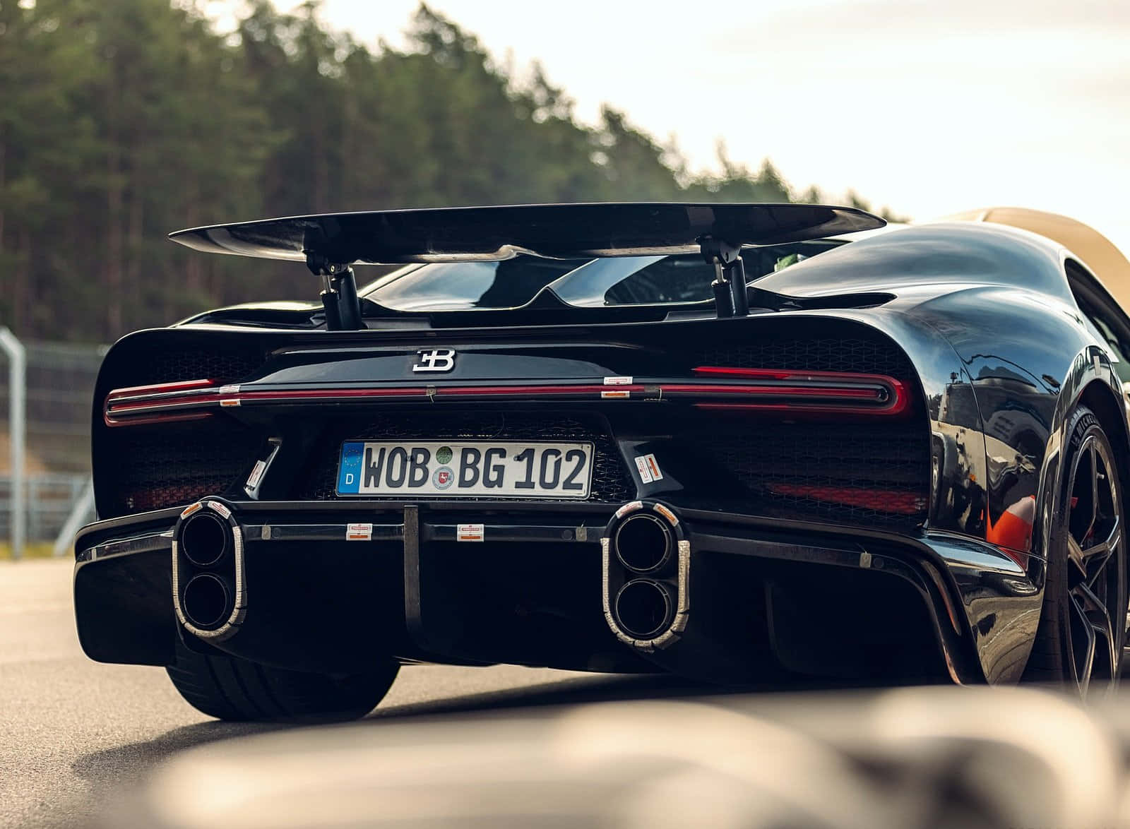 Bugatti Chiron – Encarnando Poder y Elegancia Fondos de pantalla