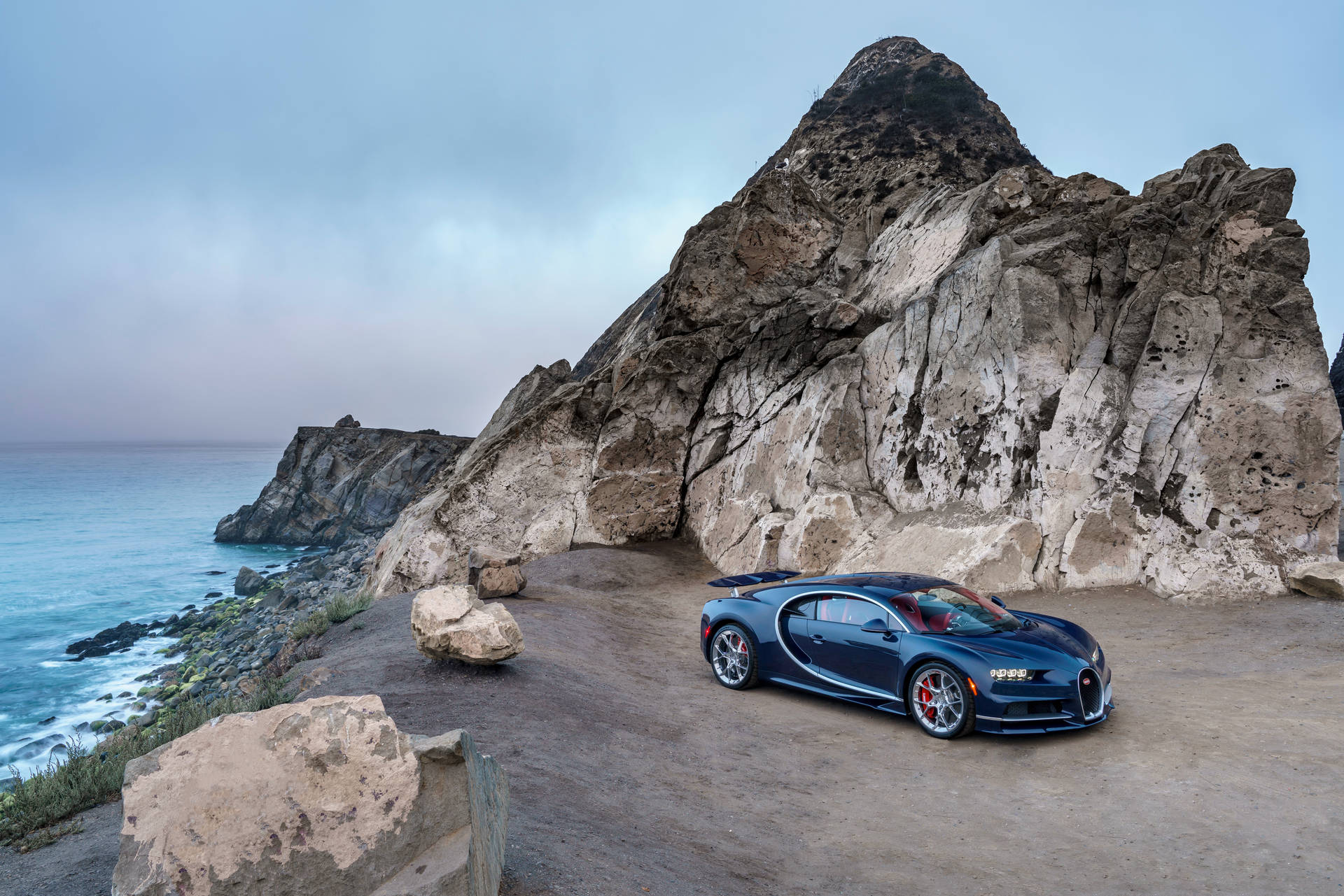 Fondo de Pantalla Bugatti Chiron Frente al Mar