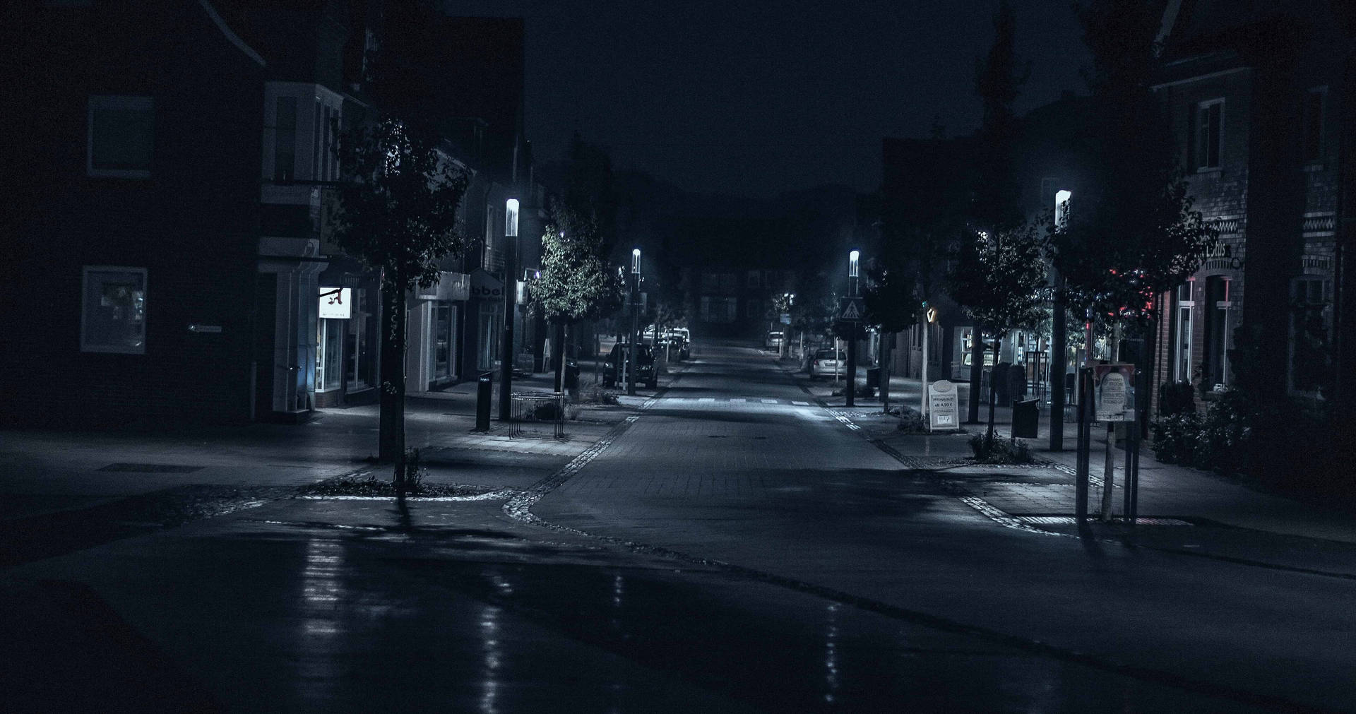 Calles Hermosas y Oscuras de Noche Fondos de pantalla