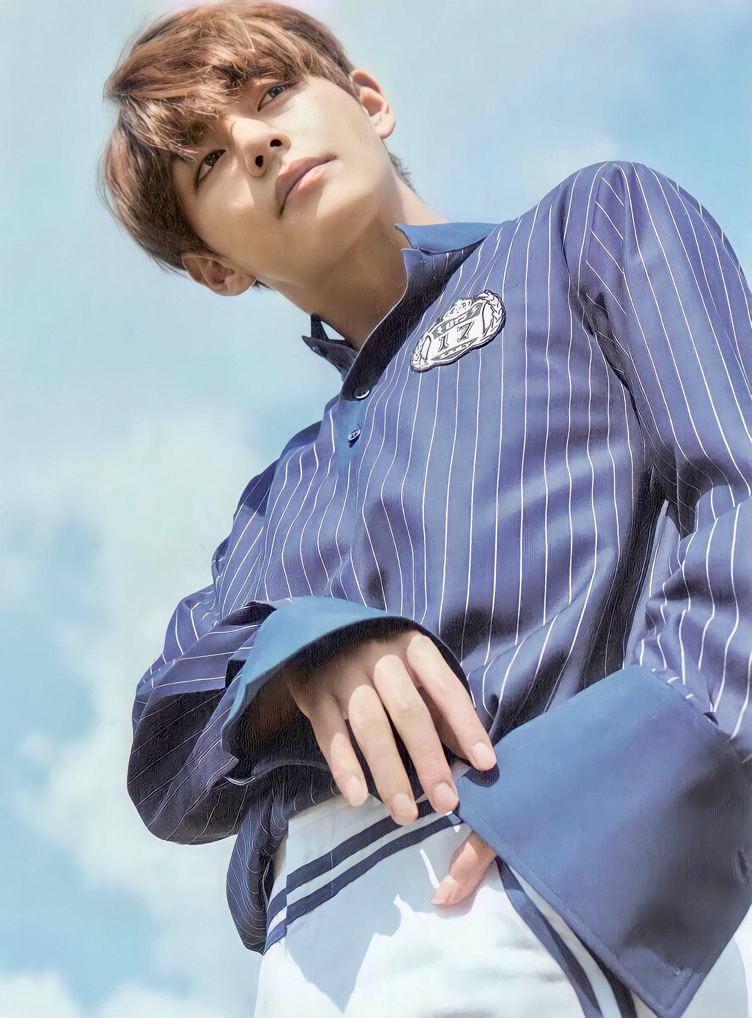Camisa Azul a Rayas de V de BTS Fondos de pantalla