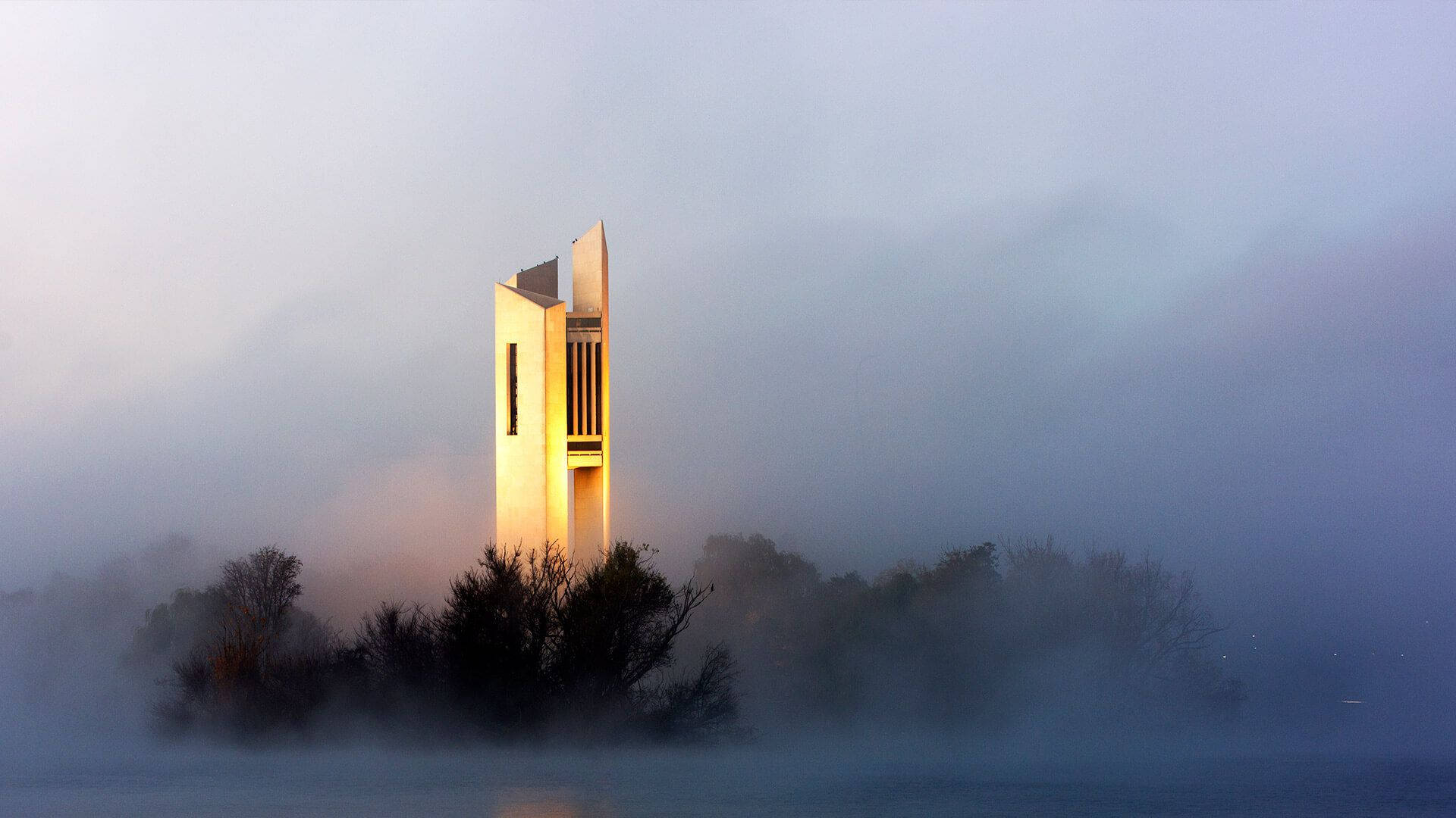 Canberra National Carillon In Thick Fog Fondos de pantalla