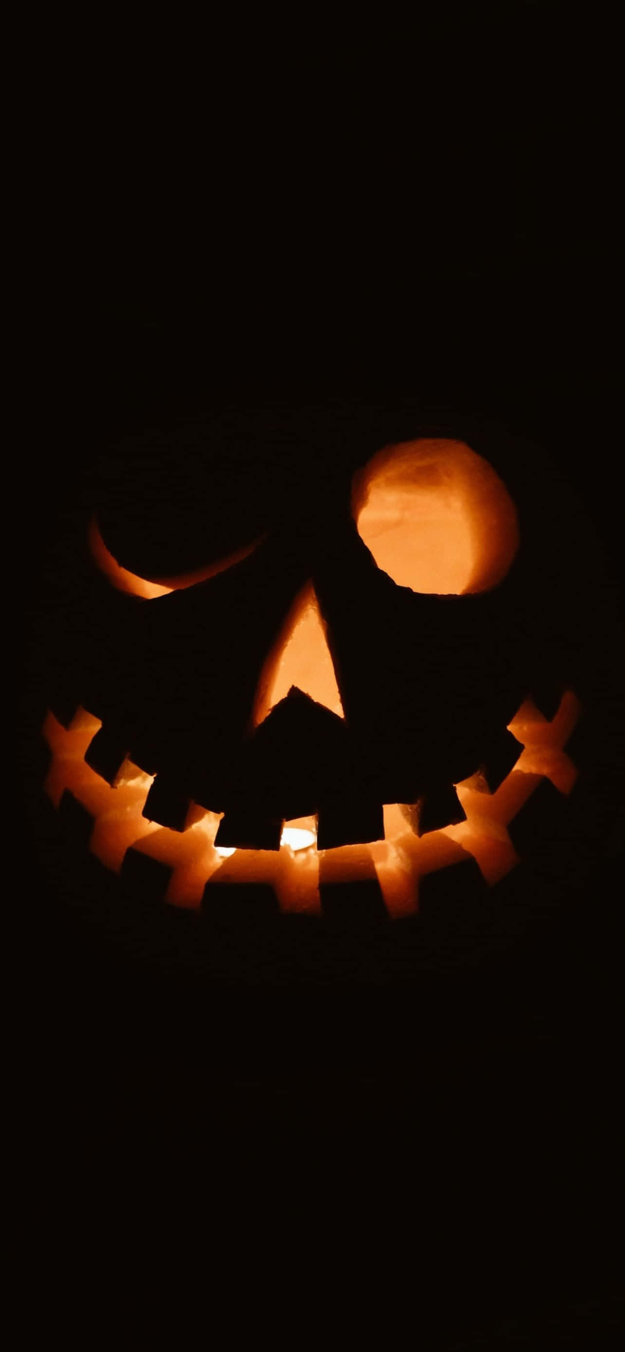 Celebra Halloween con un fondo personalizado en tu iPhone Fondos de pantalla