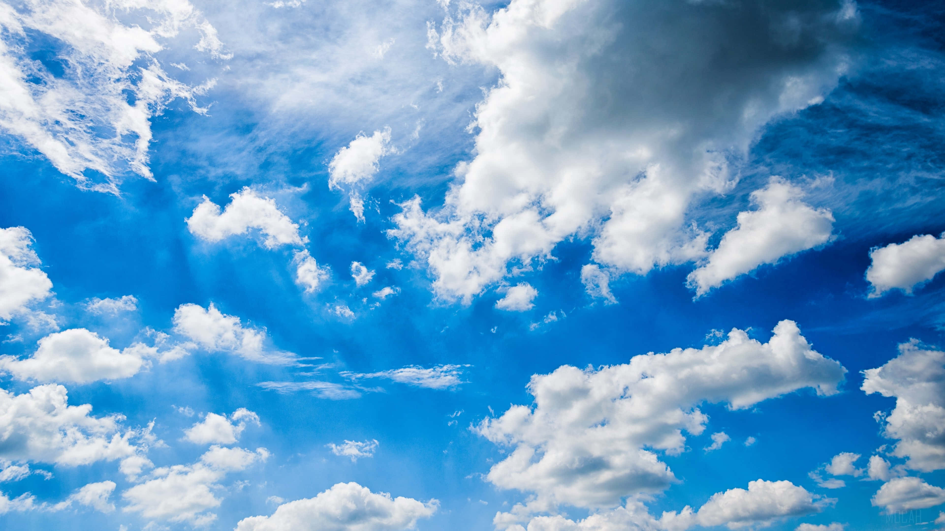 Cielo con Nubes Aceleradas Fondos de pantalla