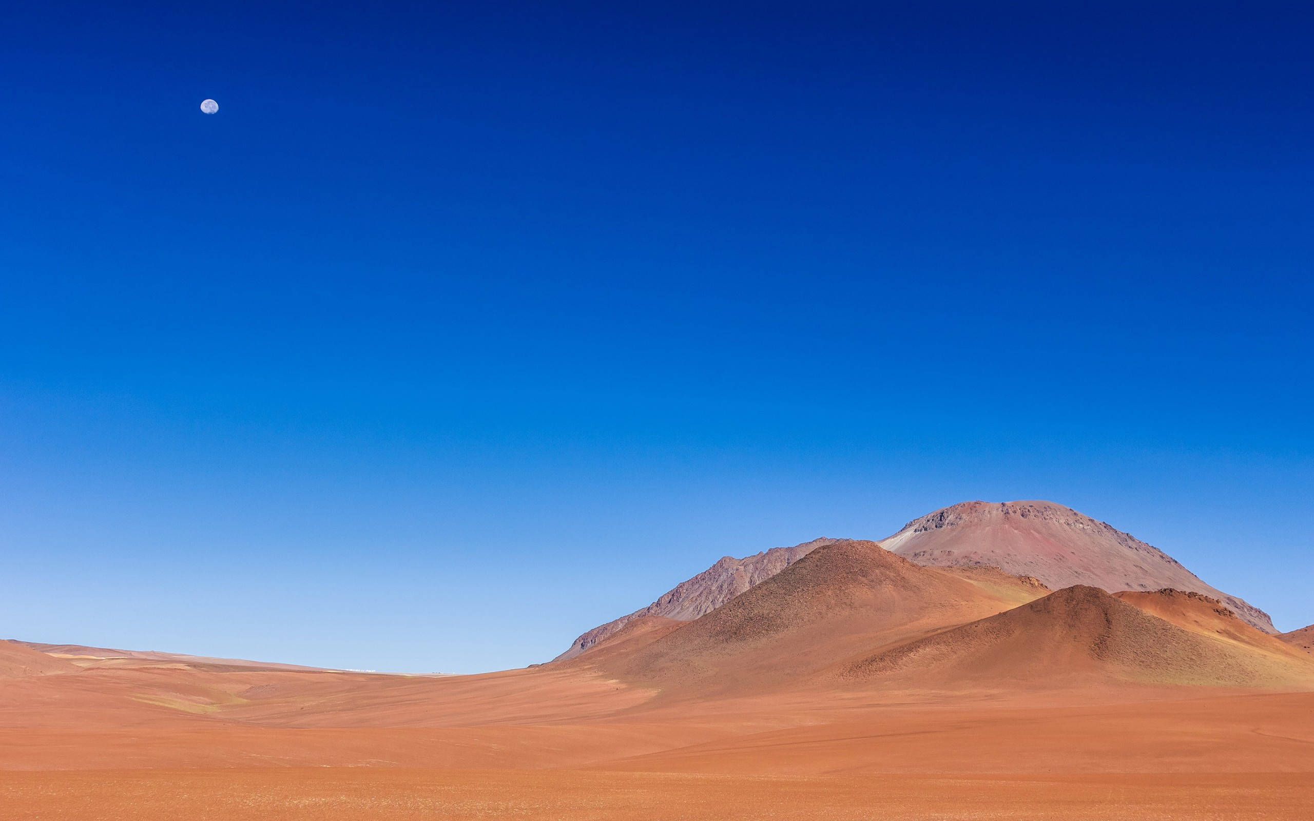 Cielo despejado en el desierto Fondos de pantalla