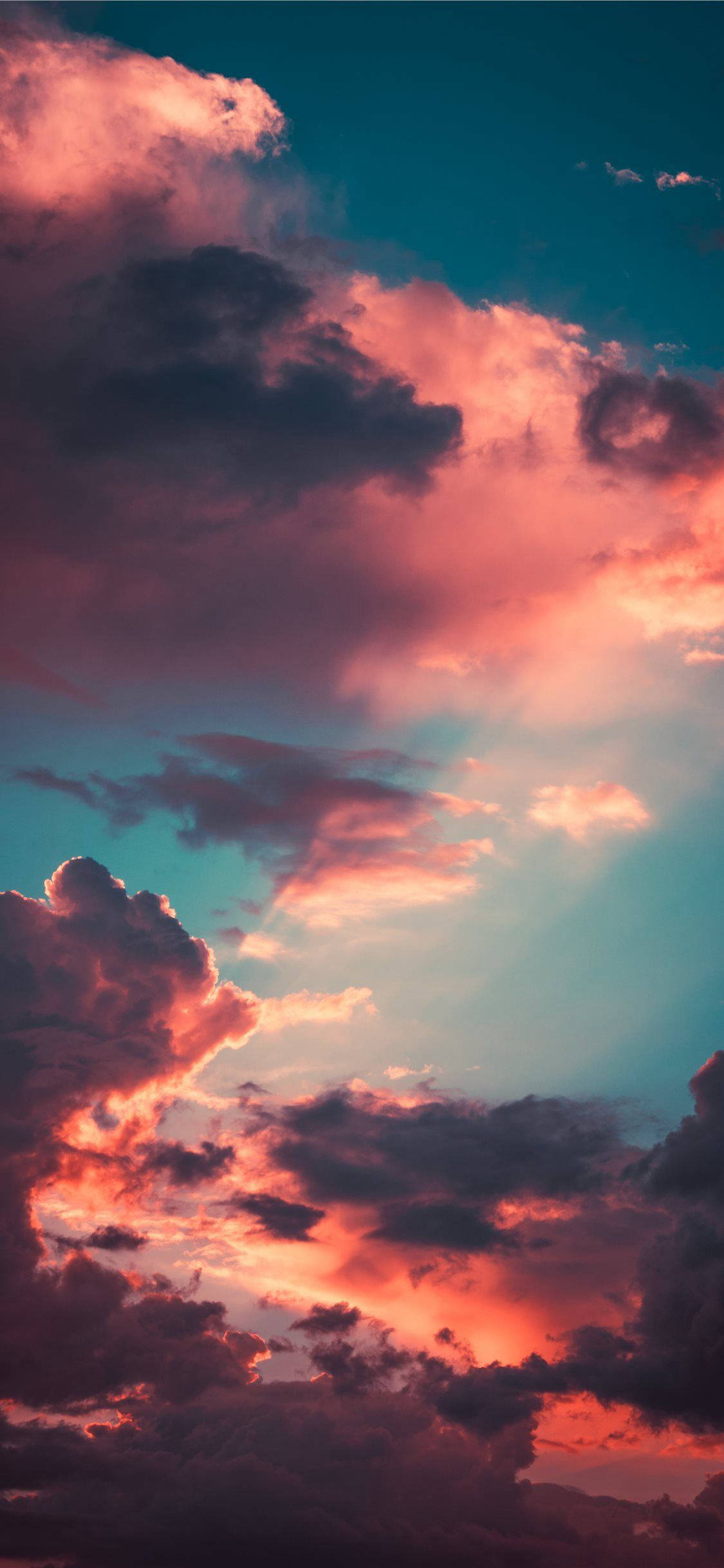 Cielo Nublado Estético para iPhone Fondos de pantalla