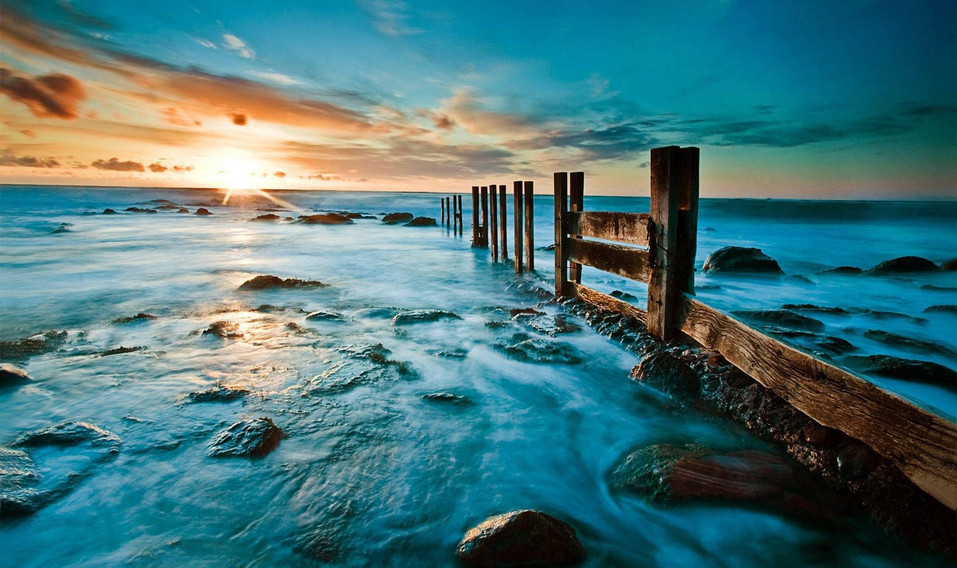 Cielo Verde Sobre el Mar Fondos de pantalla