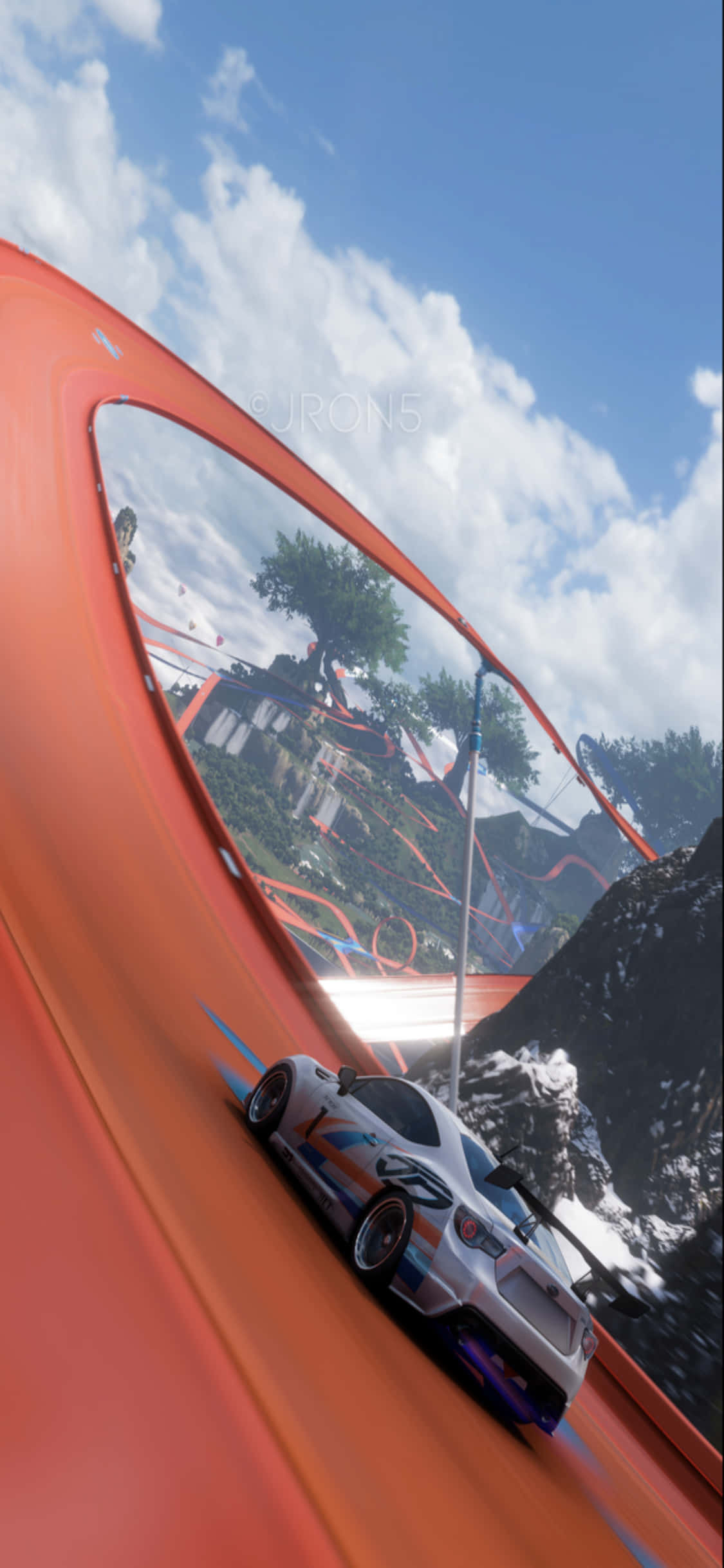 Comienza tu nueva aventura de carreras en tu iPhone Xs con el recién lanzado Forza Horizon 4 Fondos de pantalla