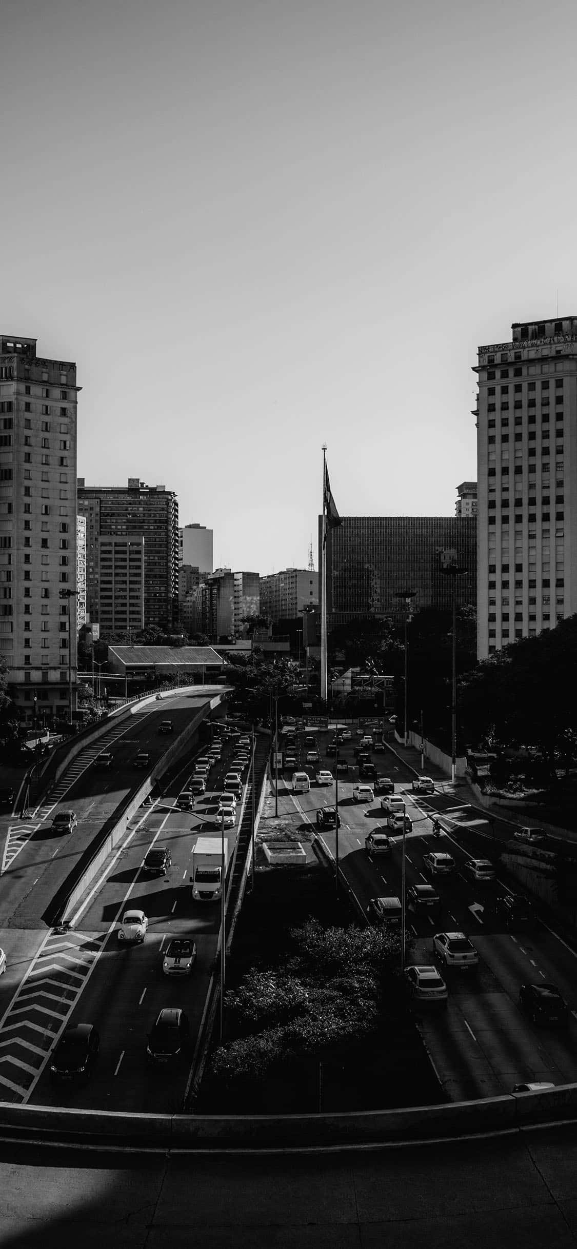 Consigue el teléfono perfecto en blanco y negro: ¡el iPhone! Fondos de pantalla