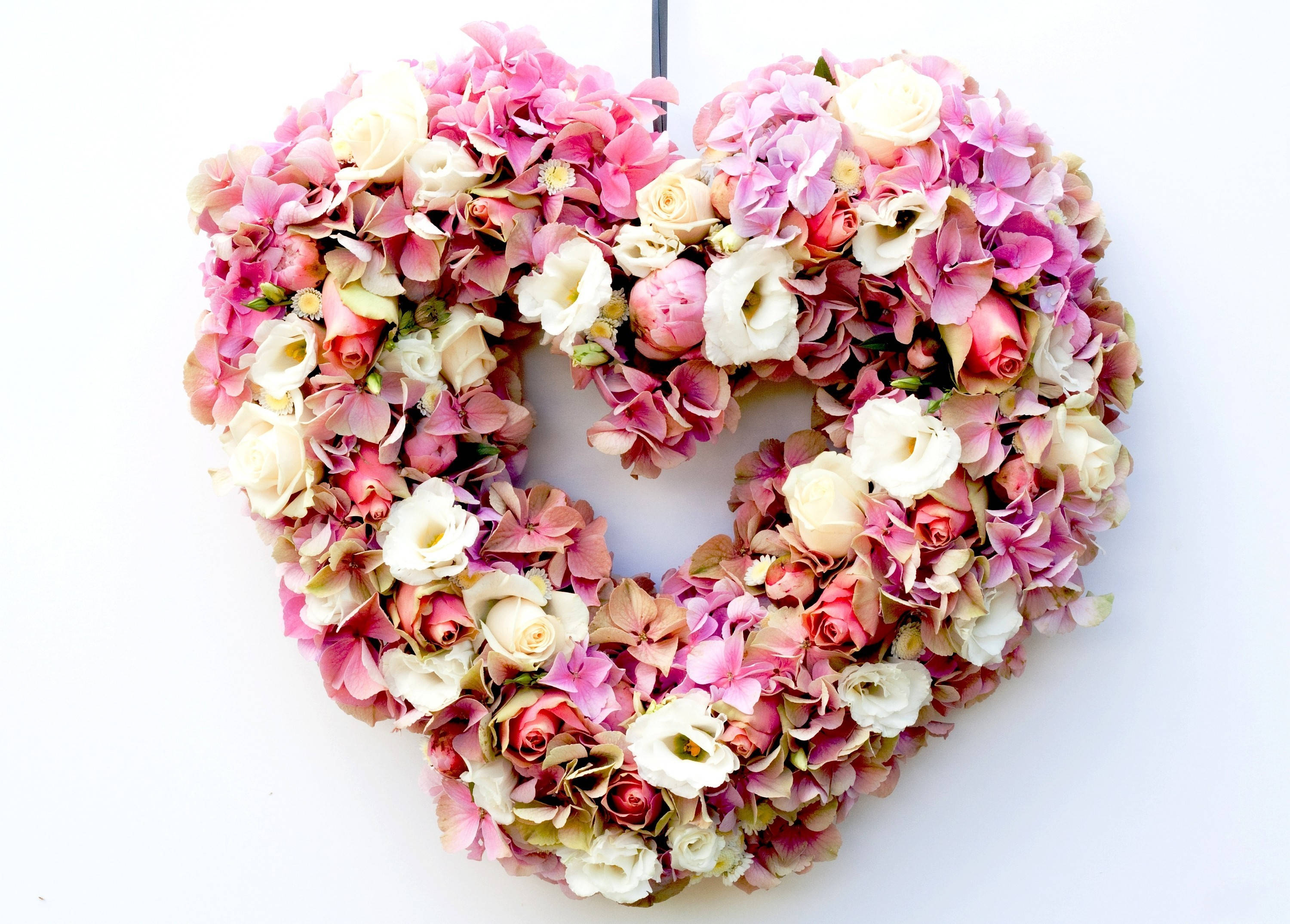 Corazón de Flores Rosas para San Valentín Fondos de pantalla