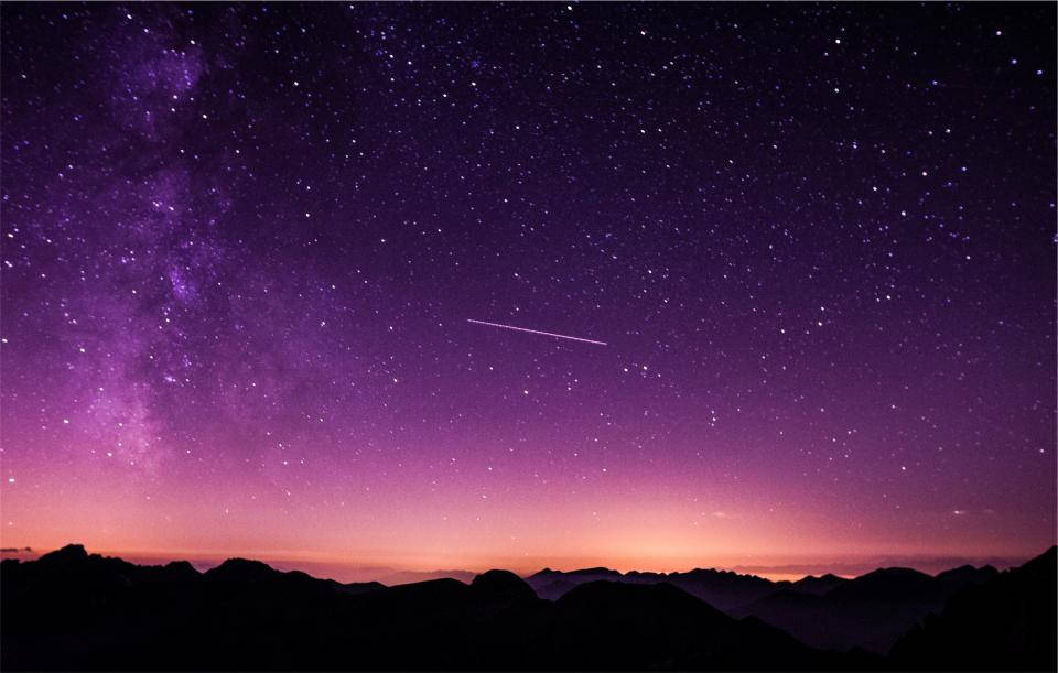 Cordilleras de Galaxia Púrpura Fondos de pantalla