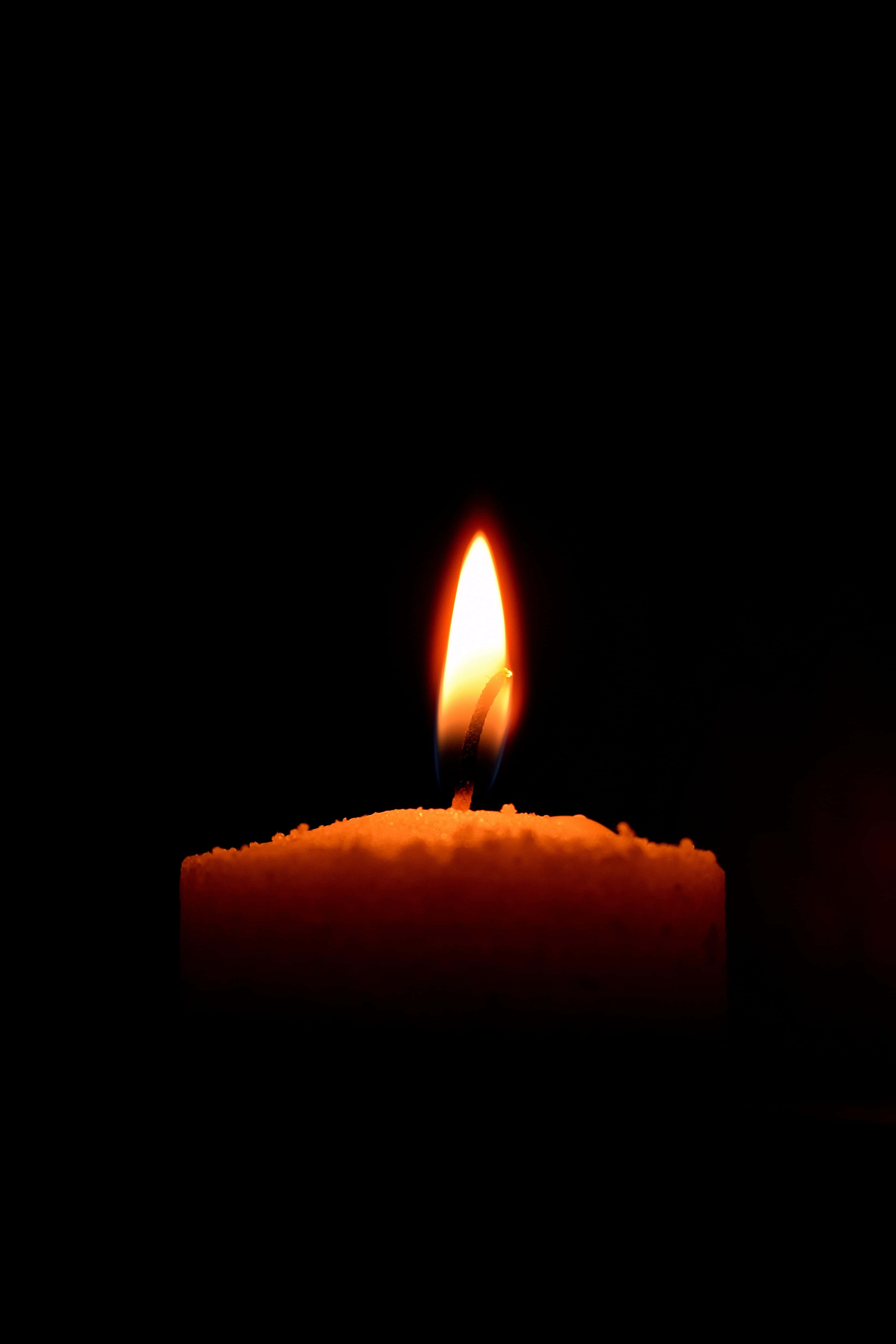 Crea un ambiente cálido y acogedor con velas Fondos de pantalla