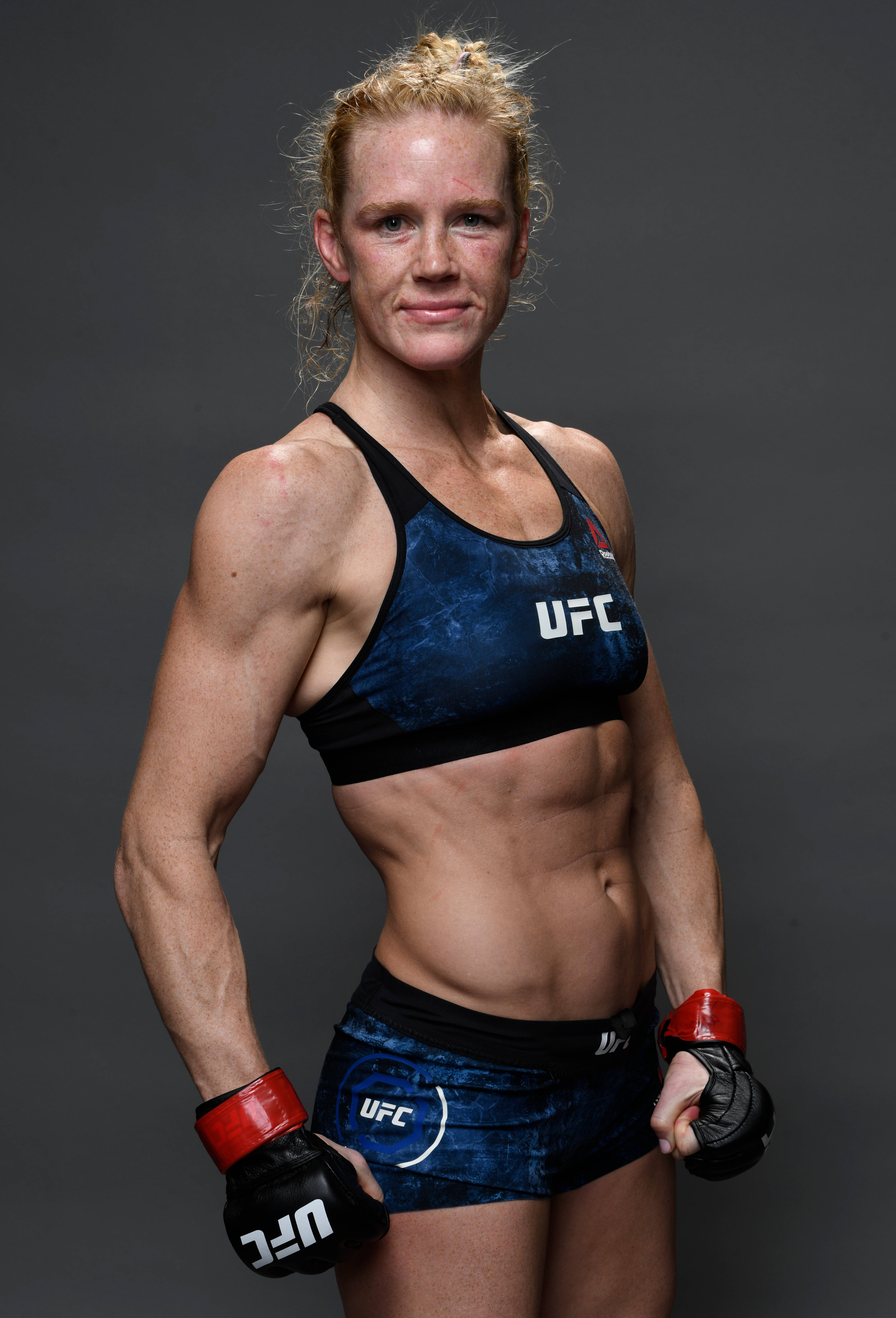 Cuerpo tonificado de Holly Holm Fondos de pantalla