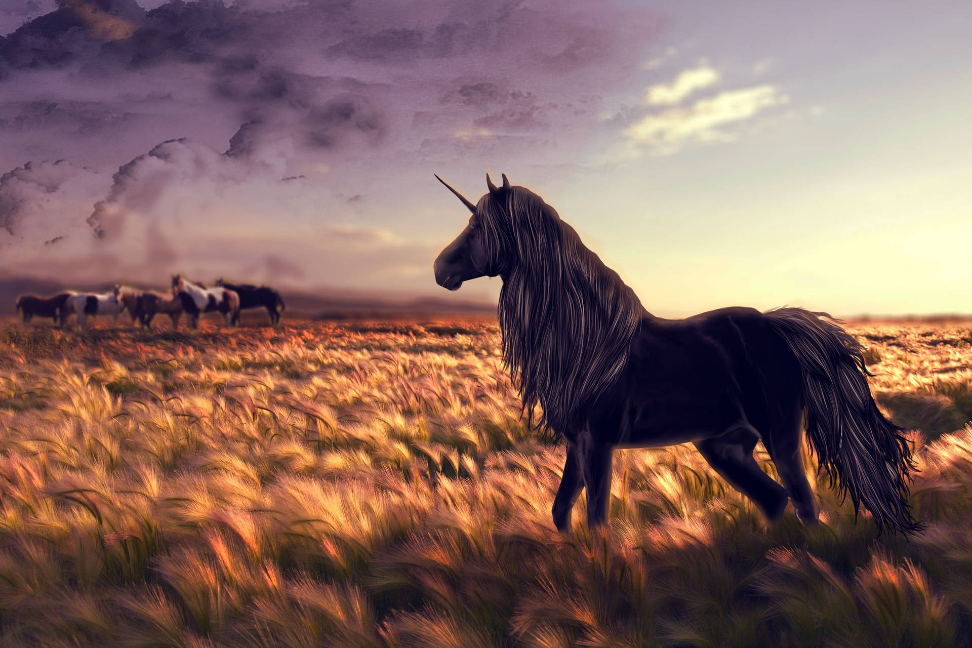 Unicornio real con pelo oscuro brillante de pie en un campo lleno de caballos bajo un cielo sombrío.