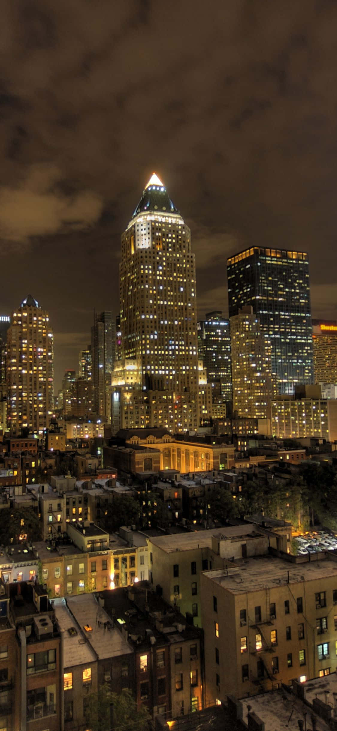 Descubriendo la Ciudad que Nunca Duerme con iPhone XS Fondos de pantalla