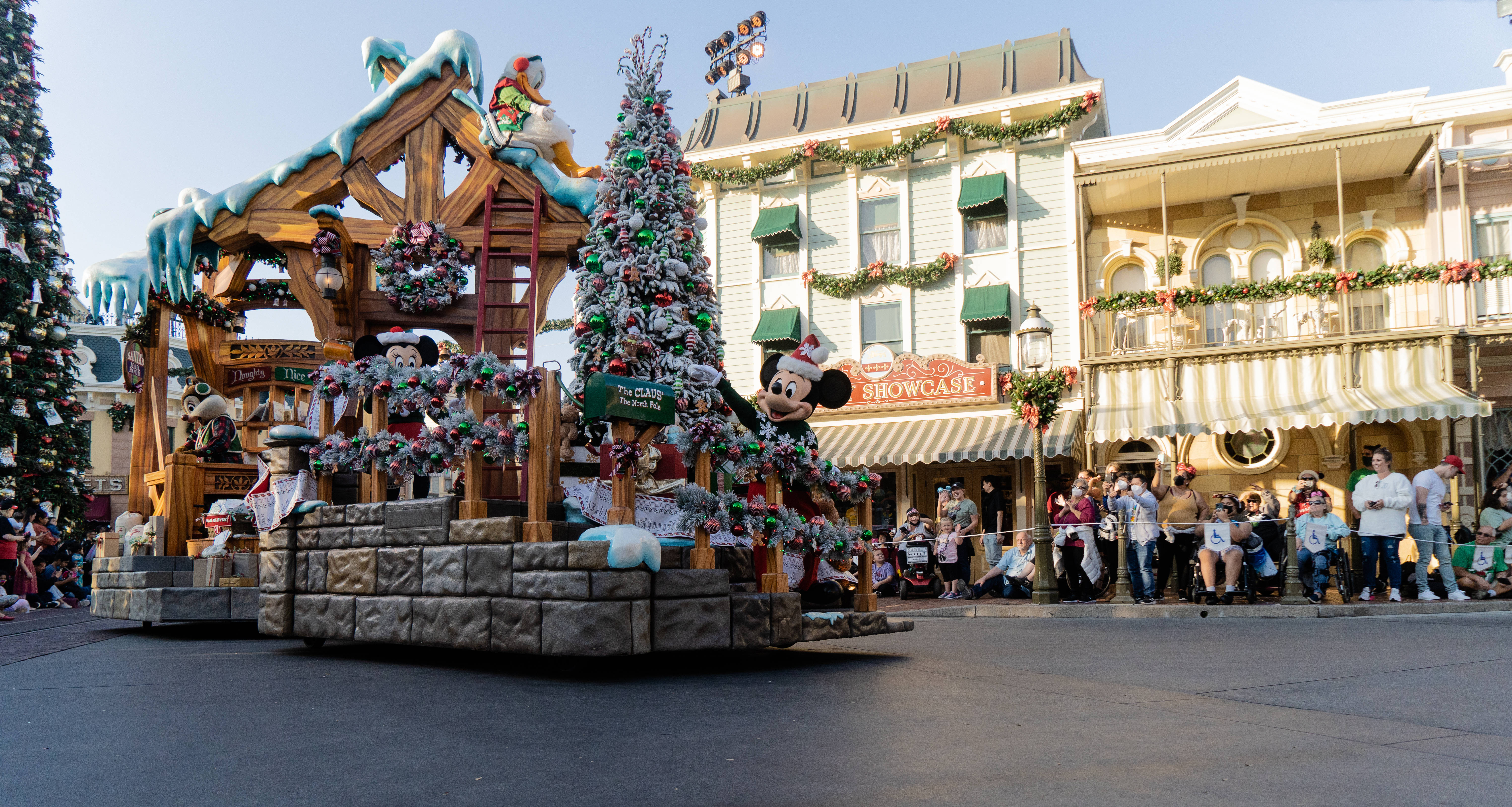 Desfile de Navidad en el Pueblo de Disney Fondos de pantalla
