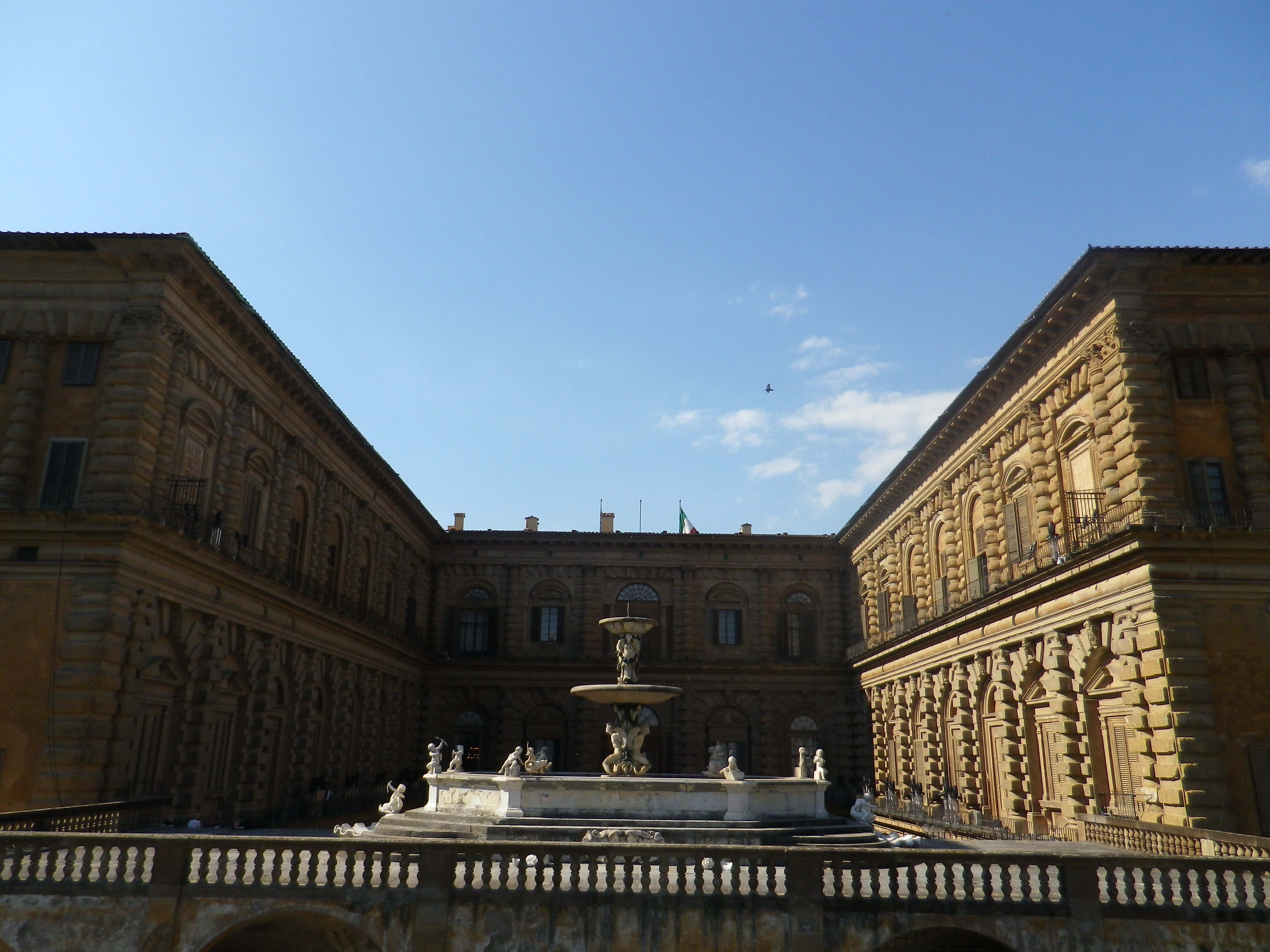 Detalles arquitectónicos del Palacio Pitti Fondos de pantalla