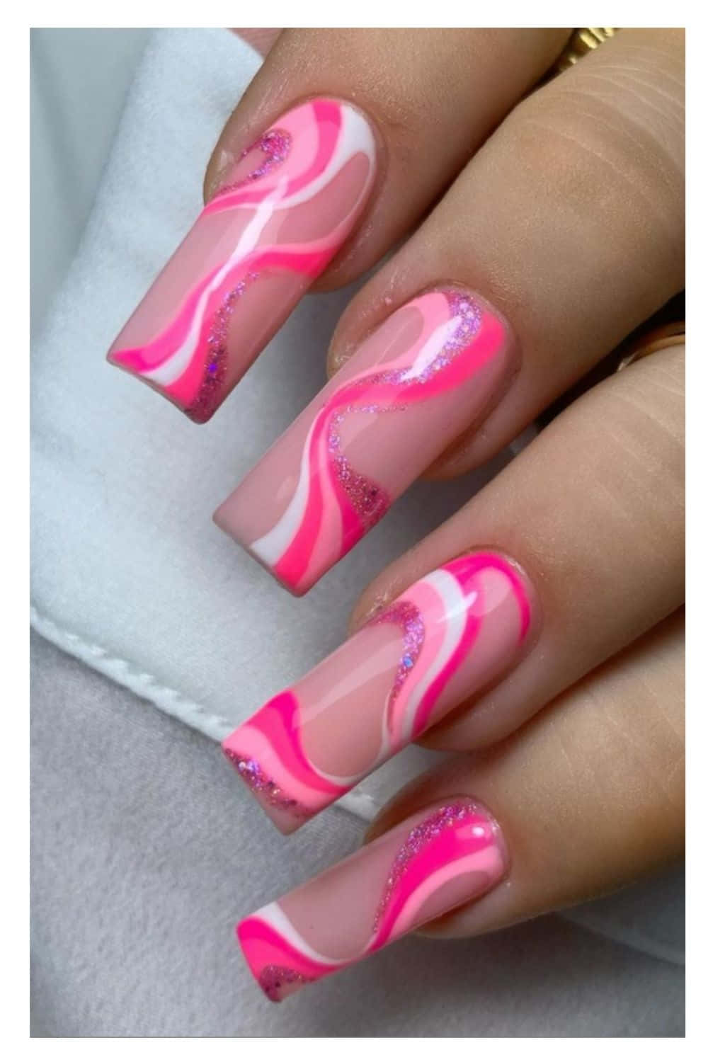 Diseño de uñas primaveral moderno Fondos de pantalla