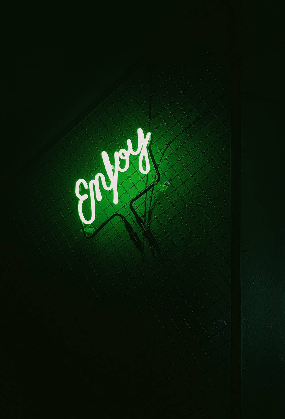 Disfruta la estética verde neón Fondos de pantalla