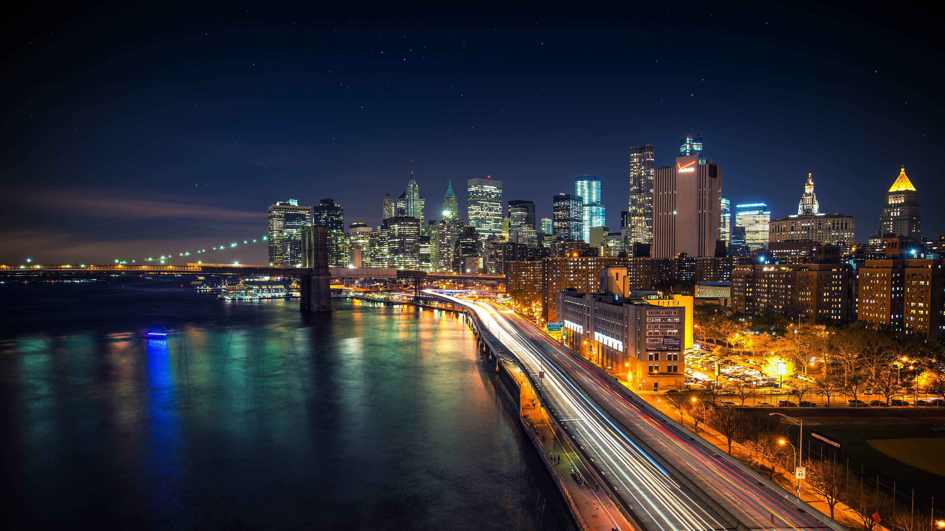 Disfrutando las Luces Brillantes de la Ciudad de Nueva York Fondos de pantalla