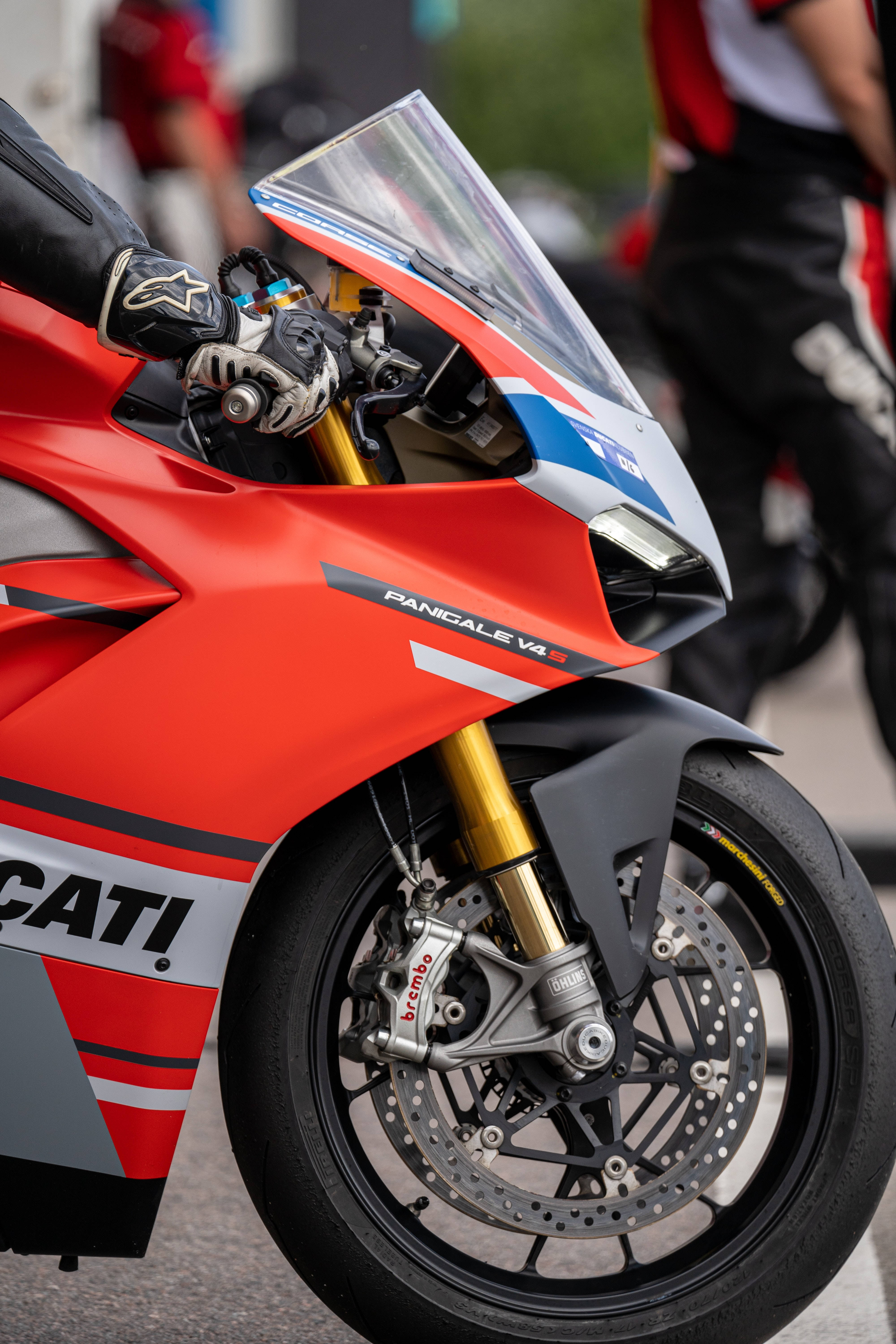 Ducati Panigale V4S Roja Fondos de pantalla