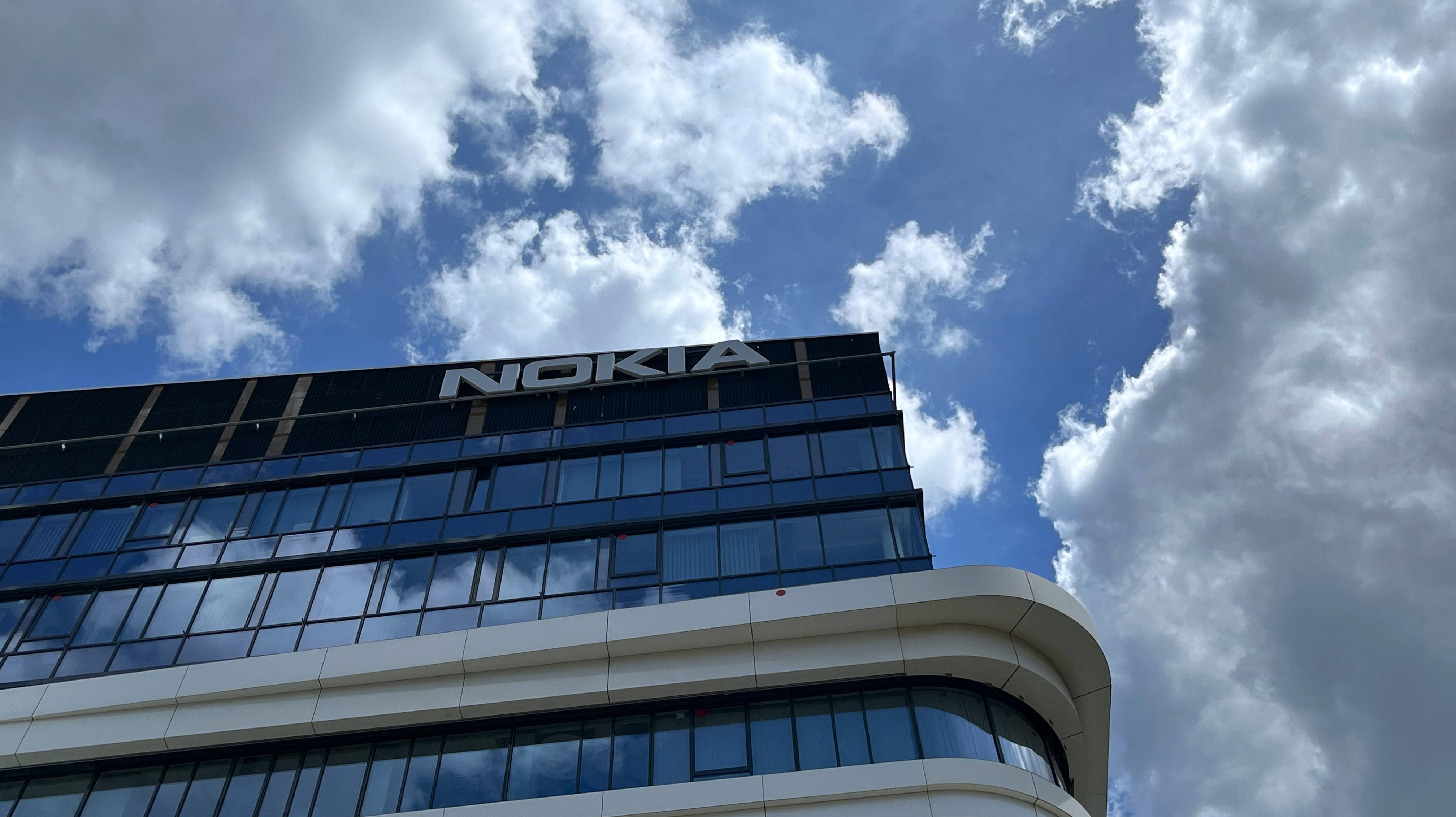 Edificio Nokia Networks Skypark Fondos de pantalla