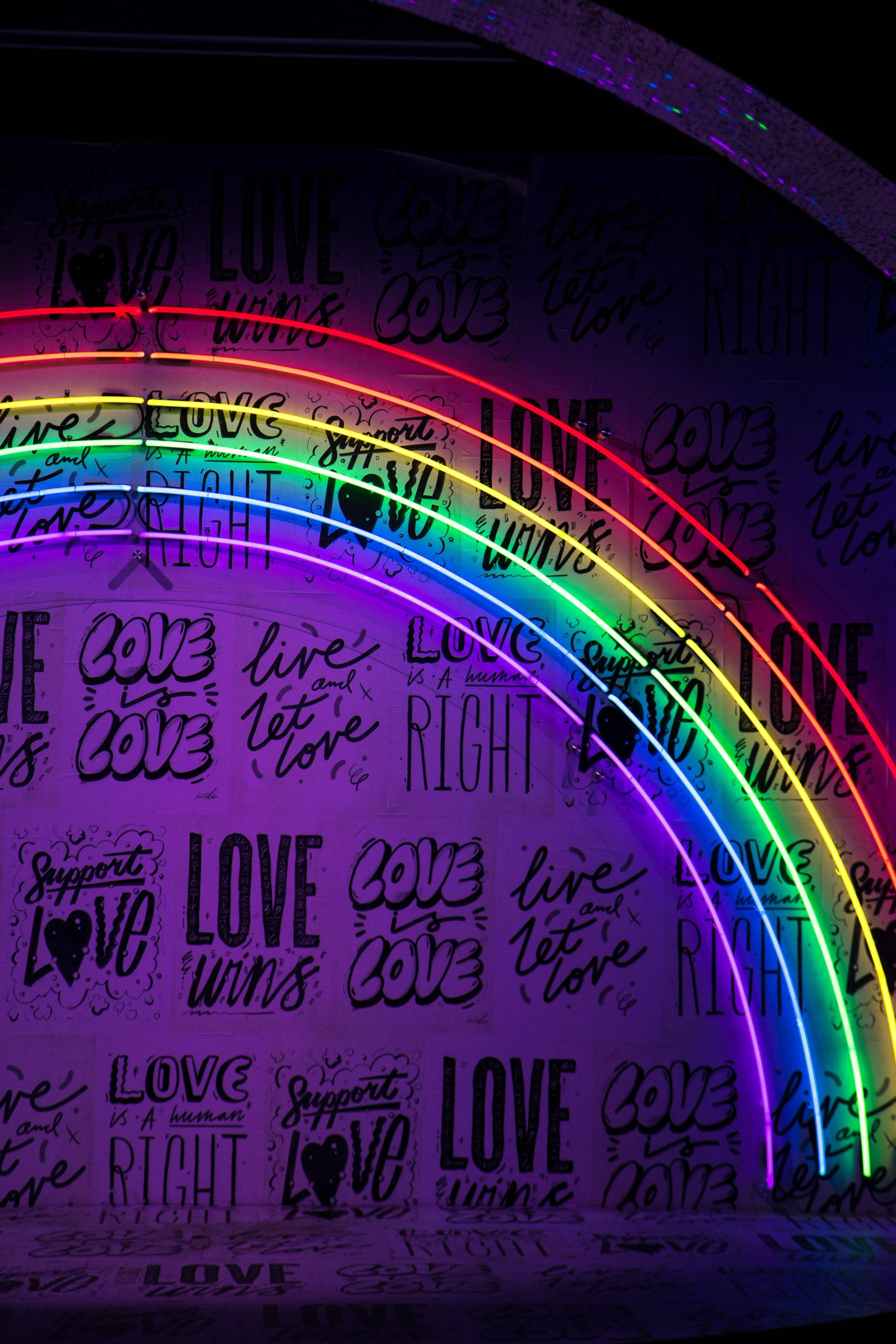 El amor es amor neón arcoíris del orgullo Fondos de pantalla