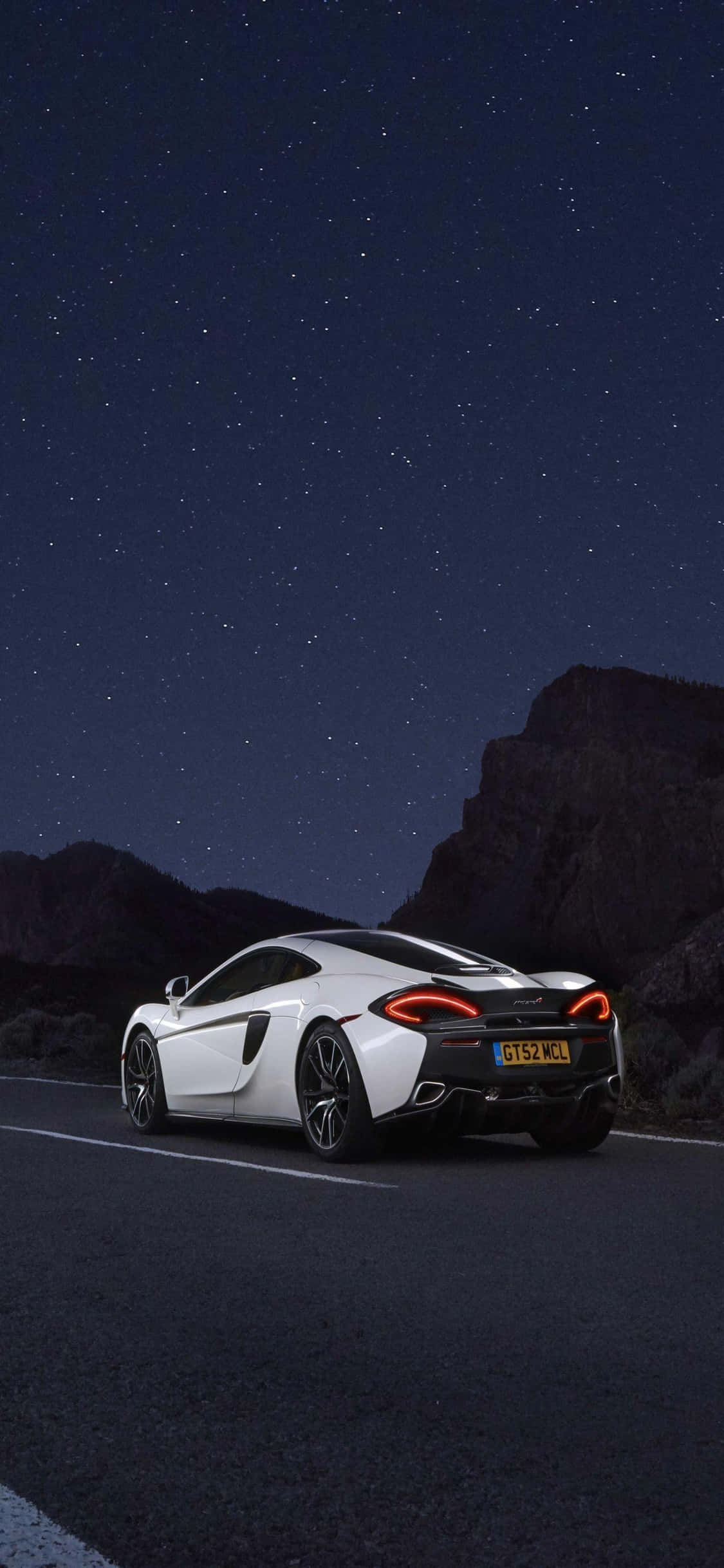 El iPhone Xs y el McLaren 720s son la combinación perfecta de potencia y elegancia. Fondos de pantalla