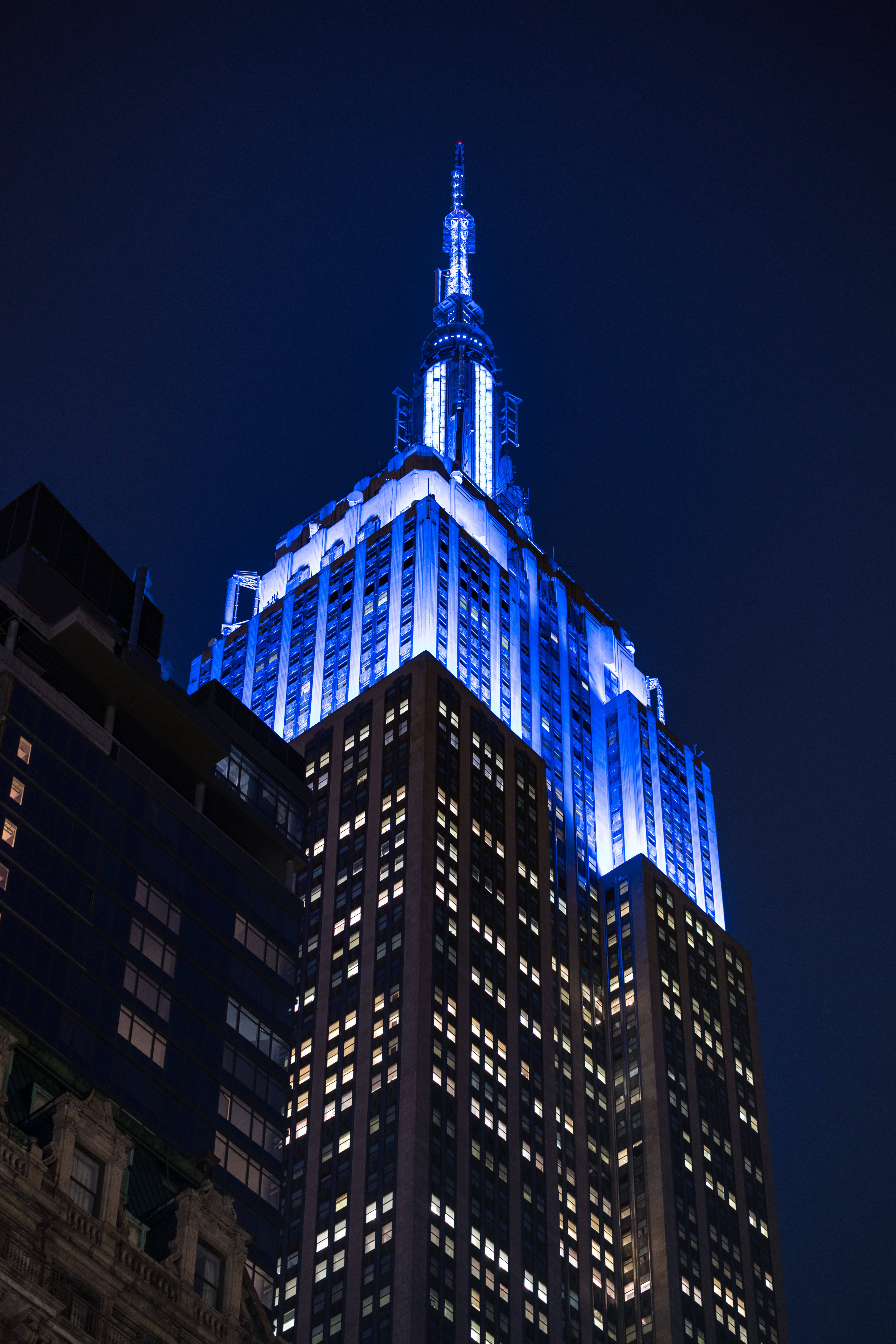 Empire State Azul Nueva York Noche iPhone Fondos de pantalla
