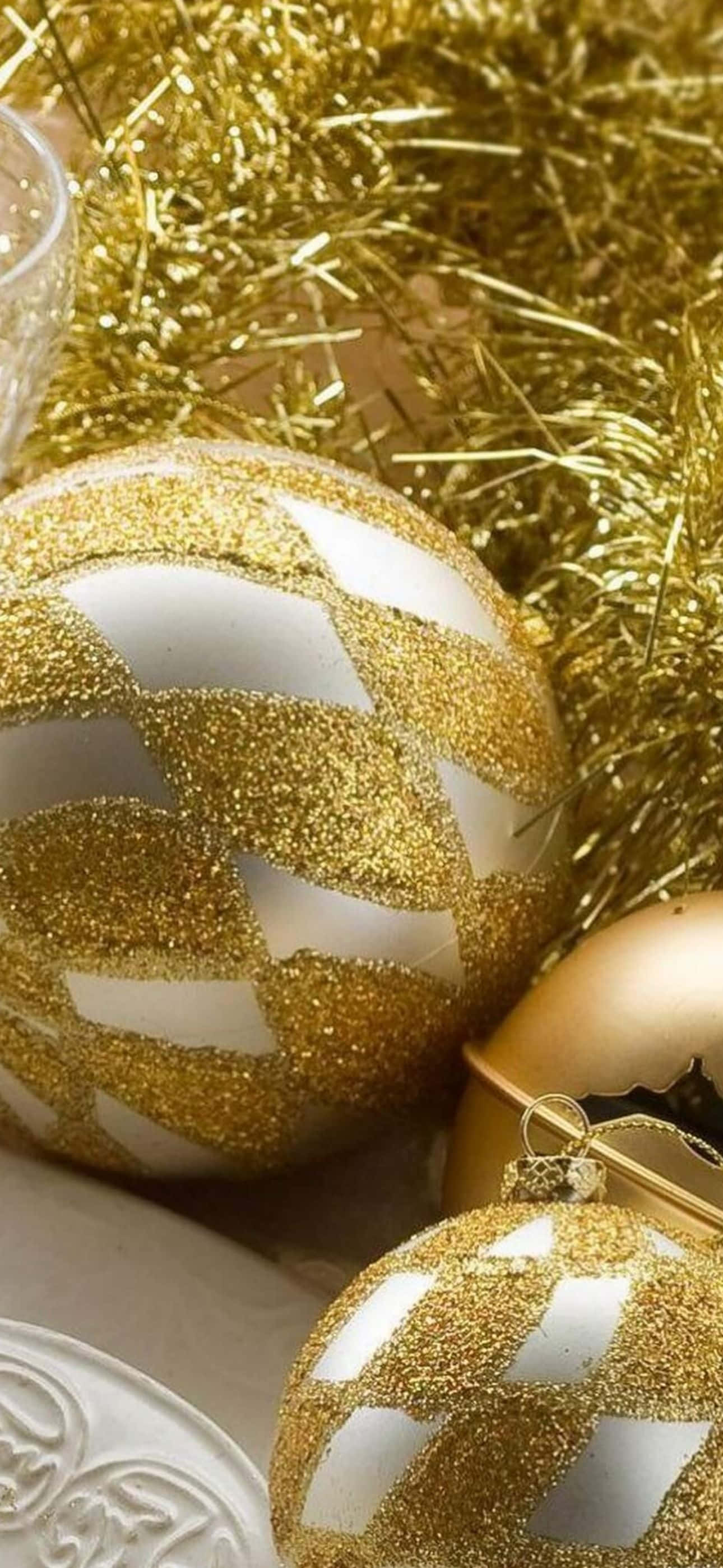 ¡Entra en el espíritu navideño con un fondo festivo para iPhone! Fondos de pantalla