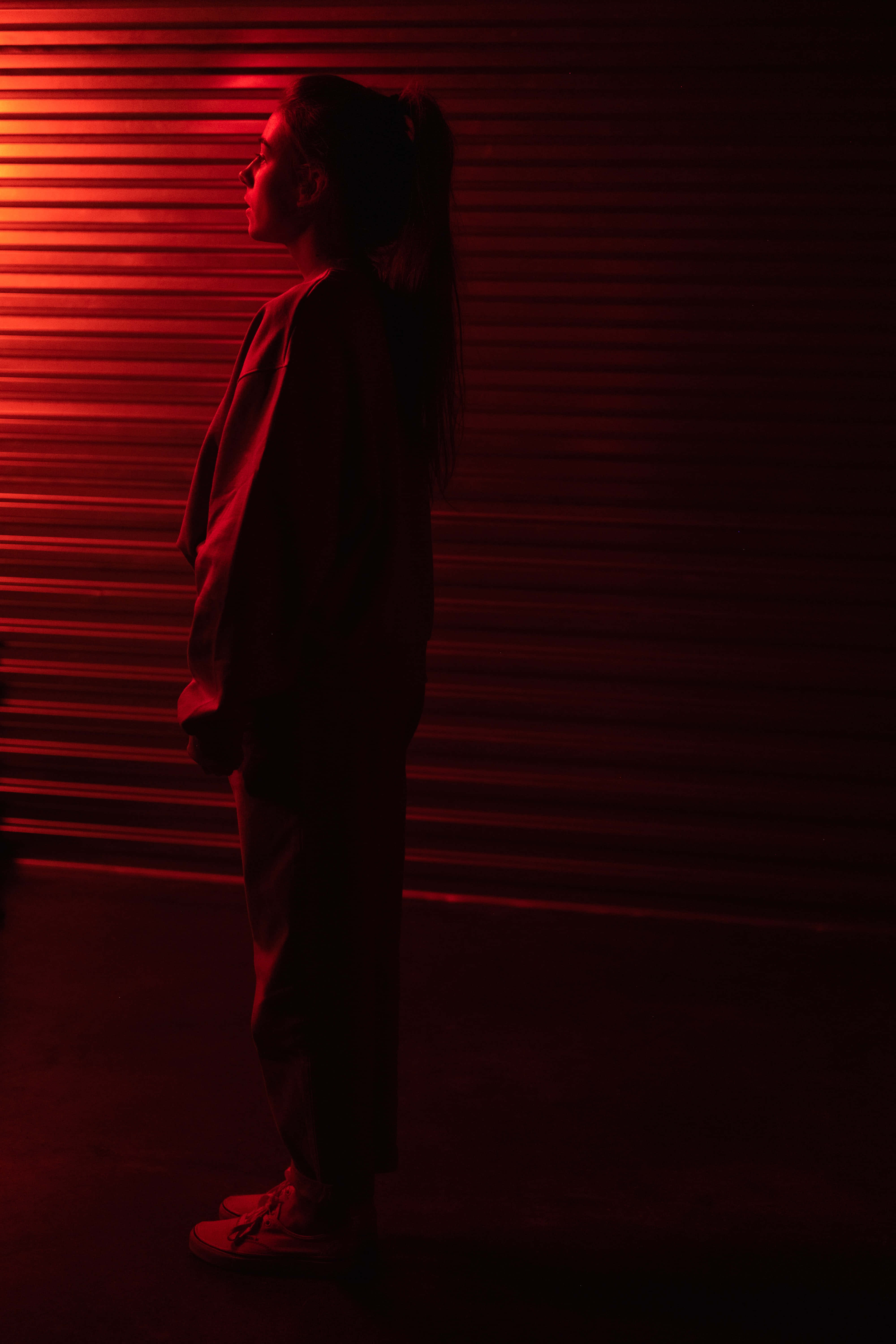 Espectro Rojo Neón Vibrante Fondos de pantalla