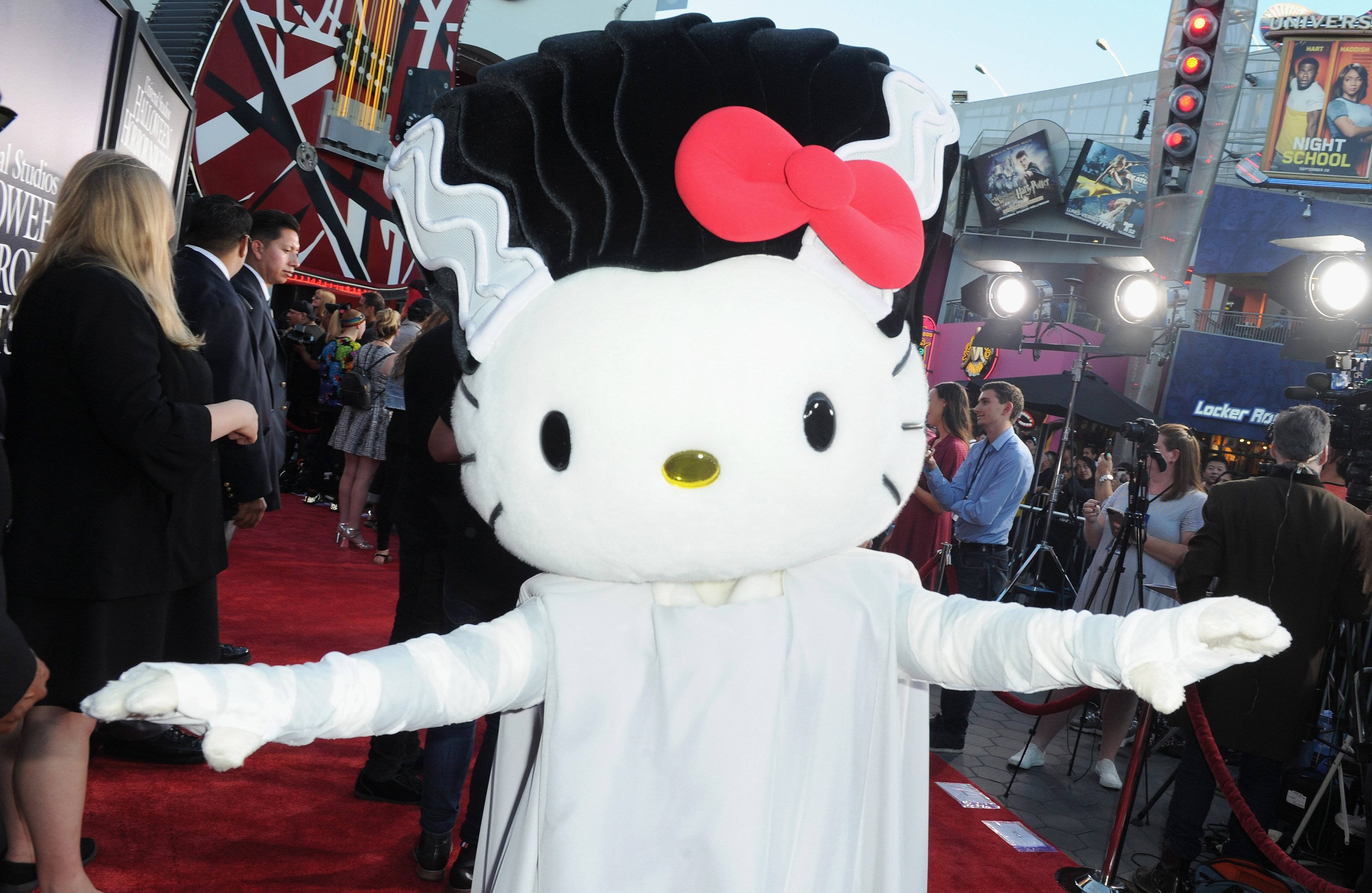 Espeluznante Hello Kitty Momia de Halloween Fondos de pantalla