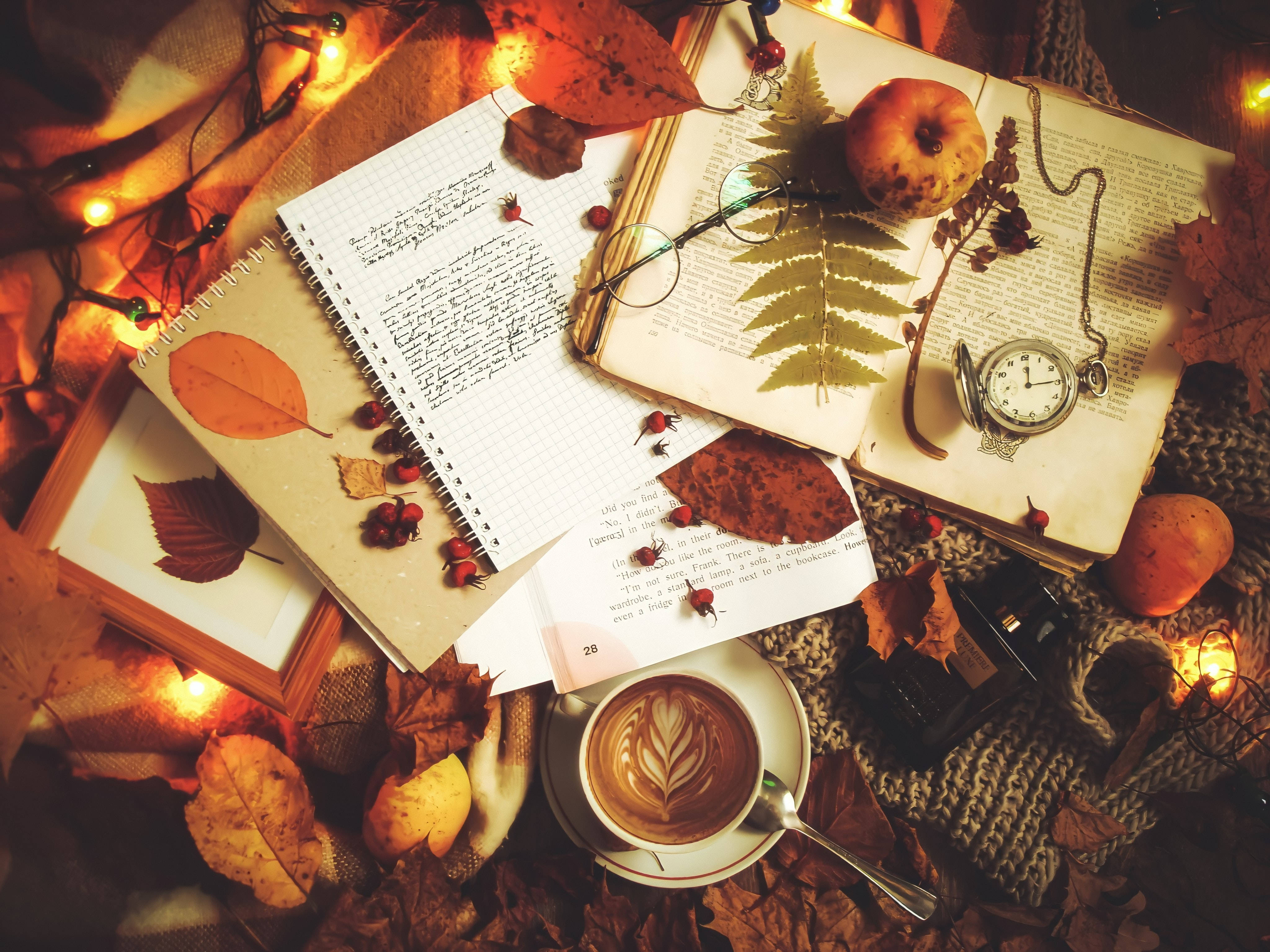 Estética Acogedora de Café y Frutas de Otoño Fondos de pantalla